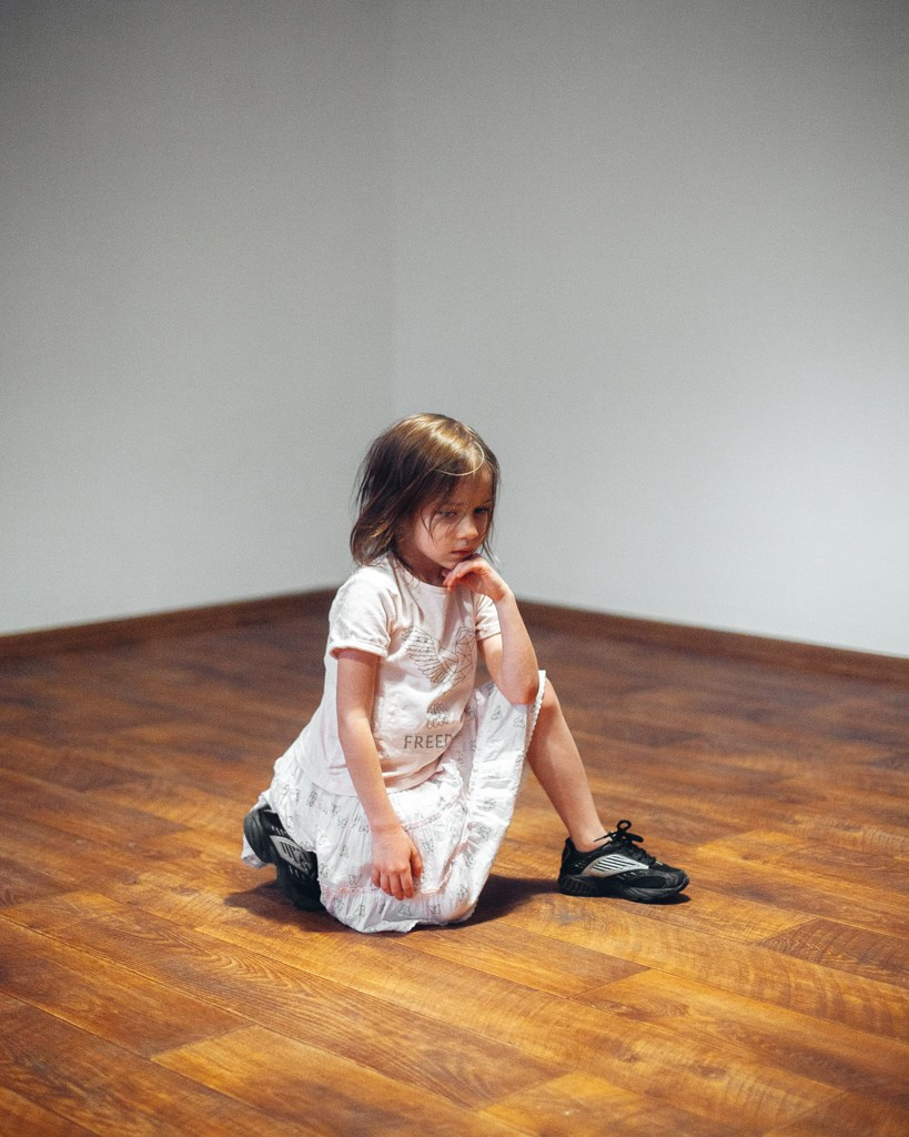 Дочка в студии. Фотограф Денис Денисов