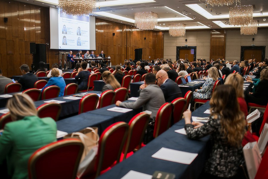 Фотоъемка выставки-конференция Intax expo. Репортажный фотограф Борис Геер