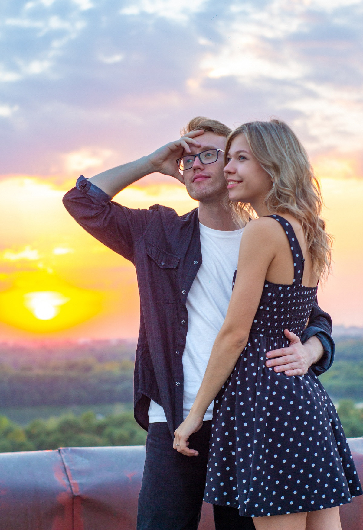 Экскурсия на крышу Омск - свидание на крыше