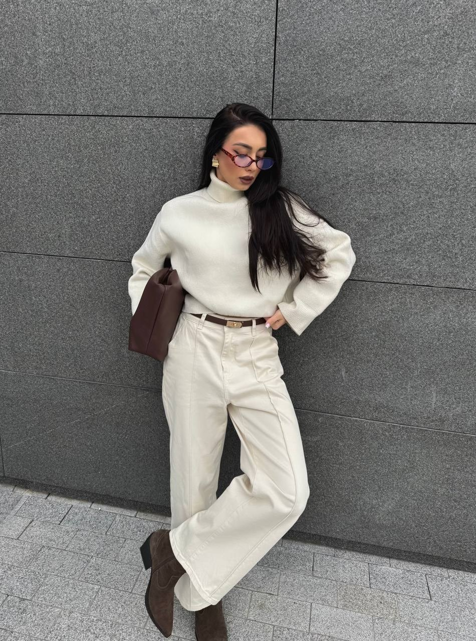 Кристина М Размер М, Рост 164, Параметры 93/64/89. LUNAPRO Дом стильных, сборных и индивидуальных съемок для брендов