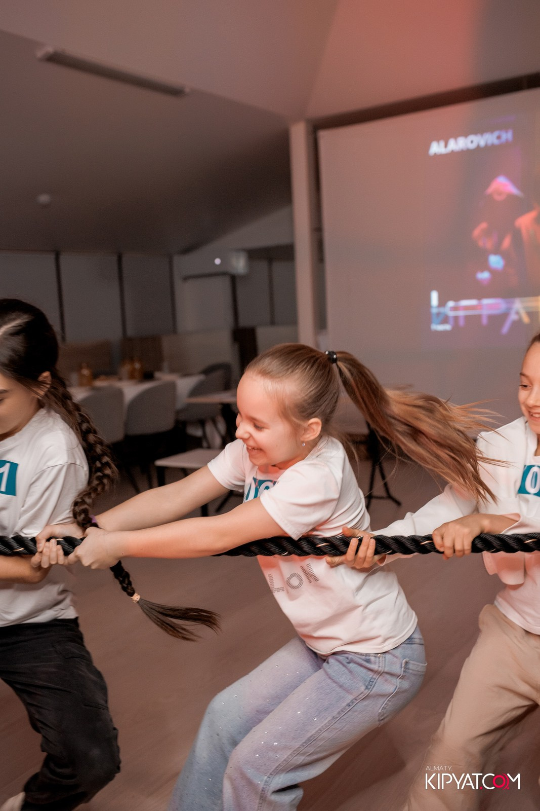 КВЕСТ-ШОУ ALAROVICH / ИГРА В КАЛЬМАРА. КИПЯТКОМ АЛМАТЫ!