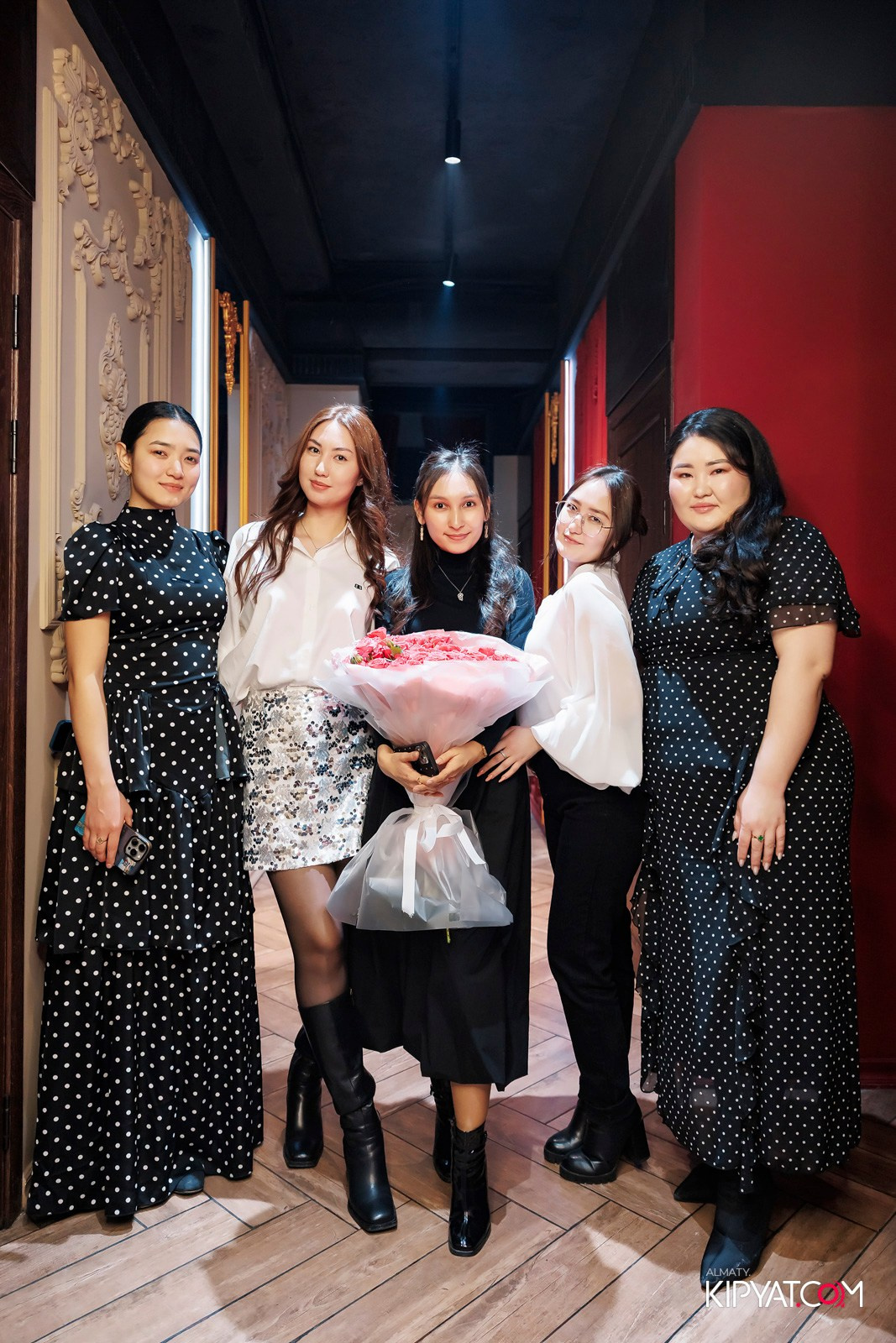 ЗАЯ, НА БИС. КИПЯТКОМ АЛМАТЫ! Фотосъемка мероприятий в Алматы