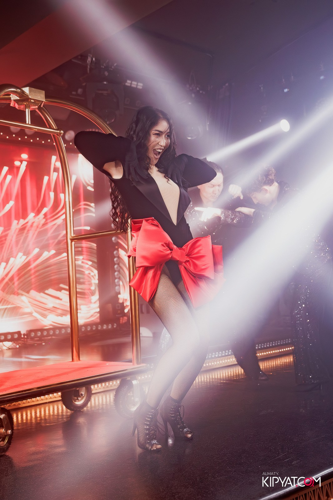 MARUV THE THEATER. КИПЯТКОМ АЛМАТЫ!