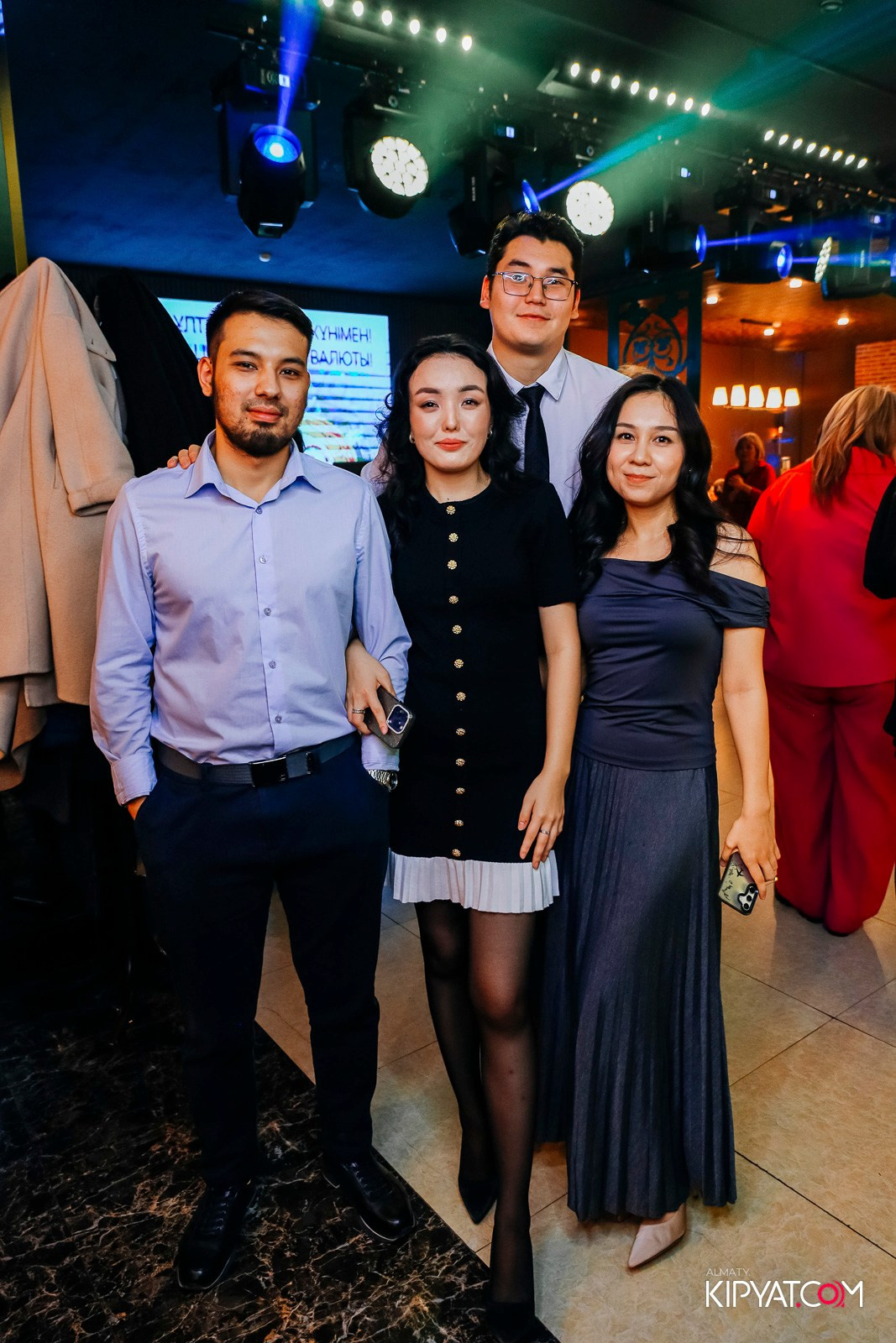 РЕСТОРАН ВЕСЕЛИДЗЕ НА ШЕВЧЕНКО. КИПЯТКОМ АЛМАТЫ!