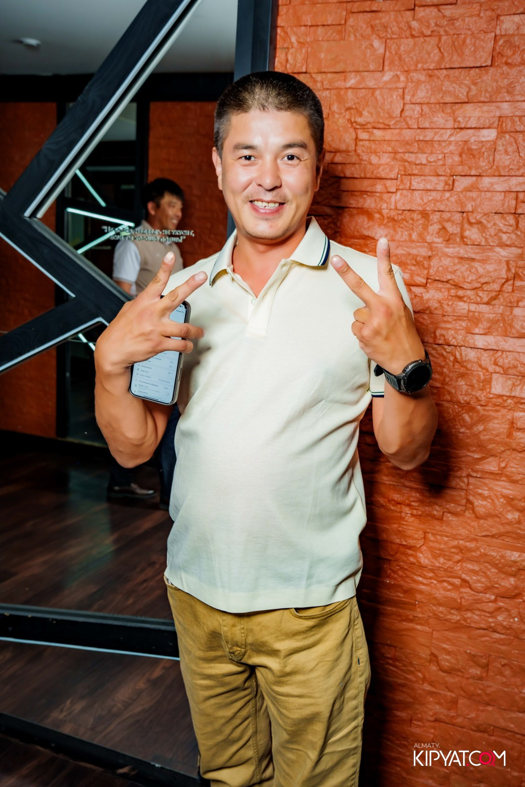 УХО И МЕДВЕДЬ НА САИНА. КИПЯТКОМ АЛМАТЫ!