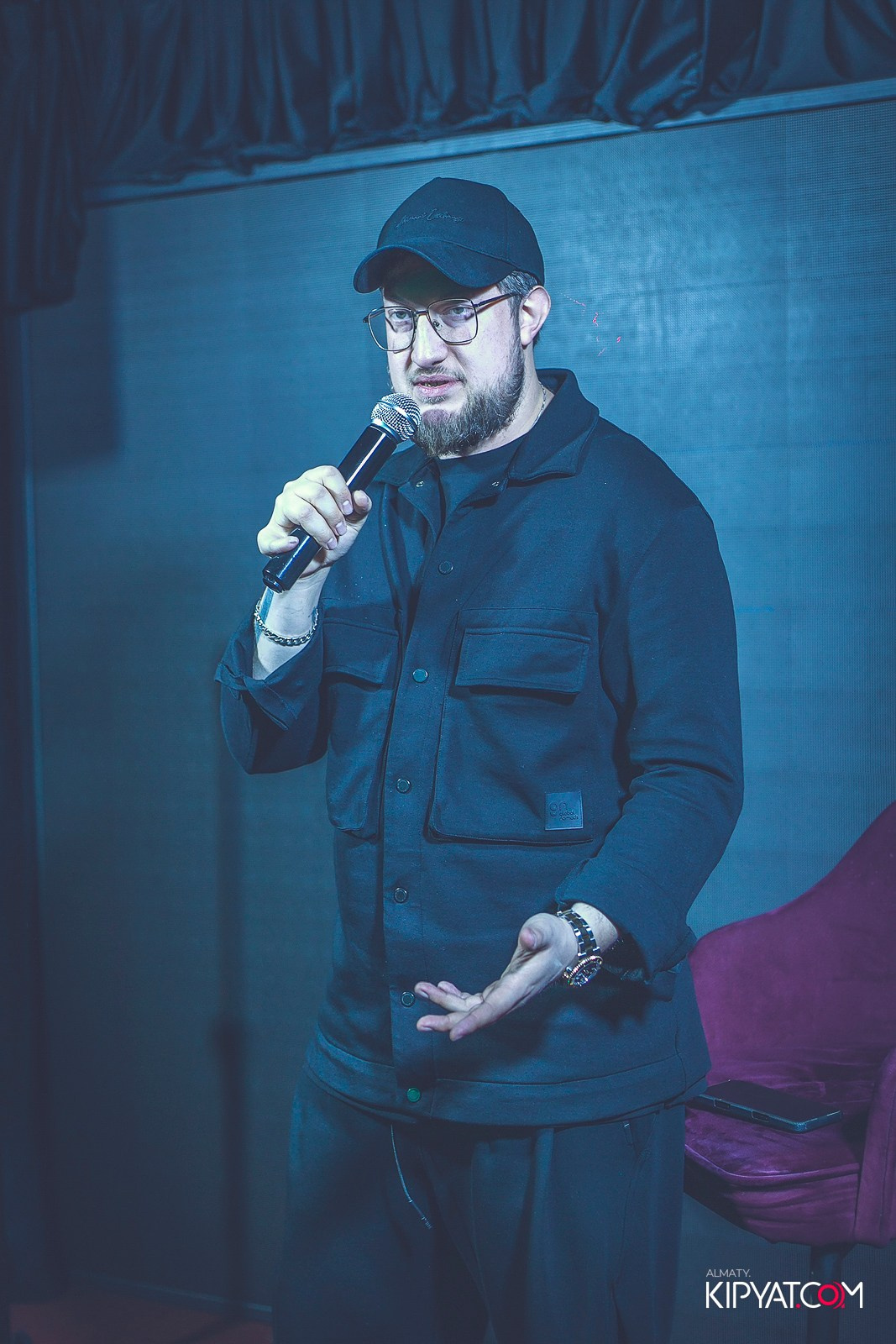 STAND UP КОНЦЕРТ АЛЕКСАНДРА МЕРКУЛЬ. КИПЯТКОМ АЛМАТЫ! Фотосъемка мероприятий в Алматы