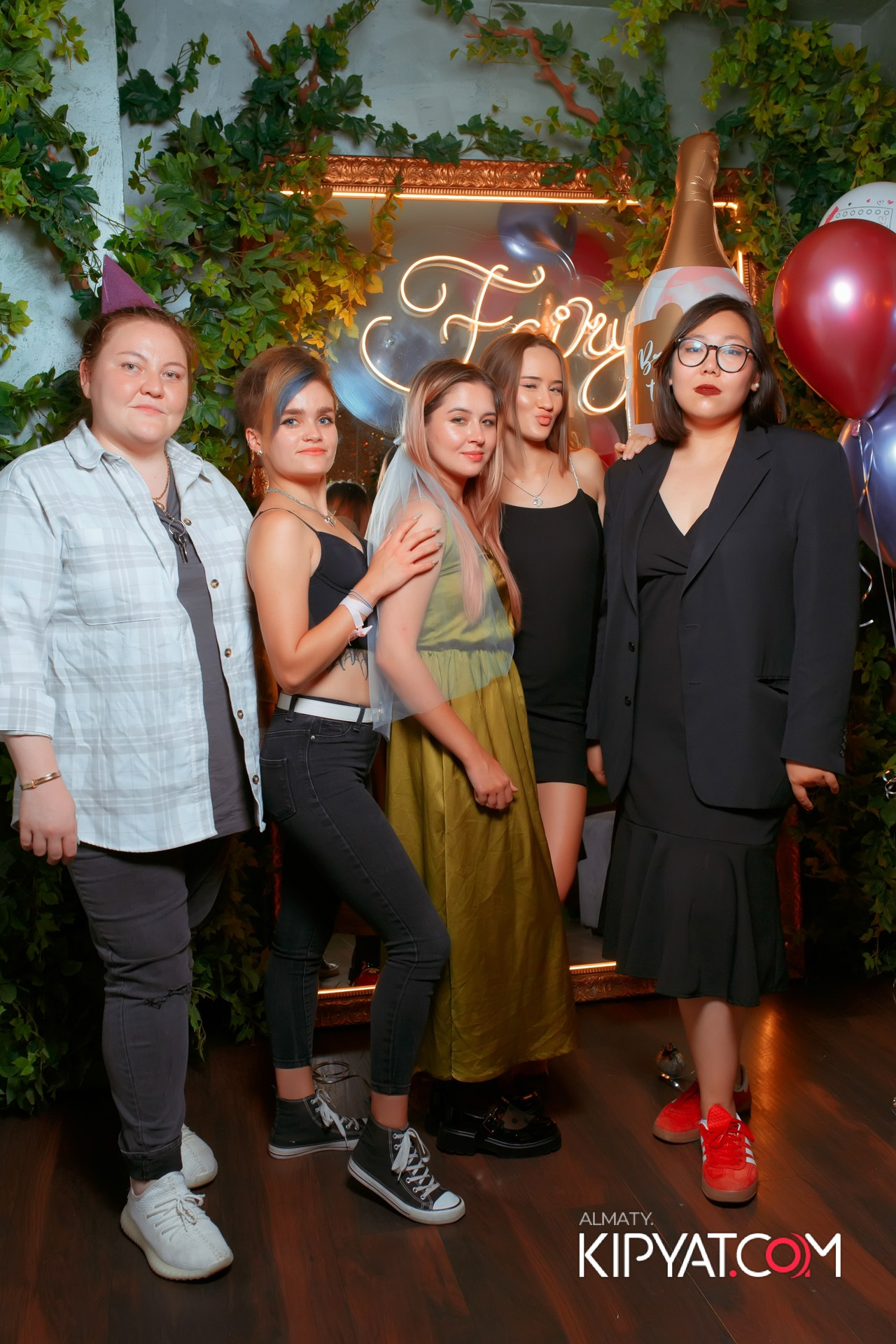 Ухо и Медведь на Саина. КИПЯТКОМ АЛМАТЫ!