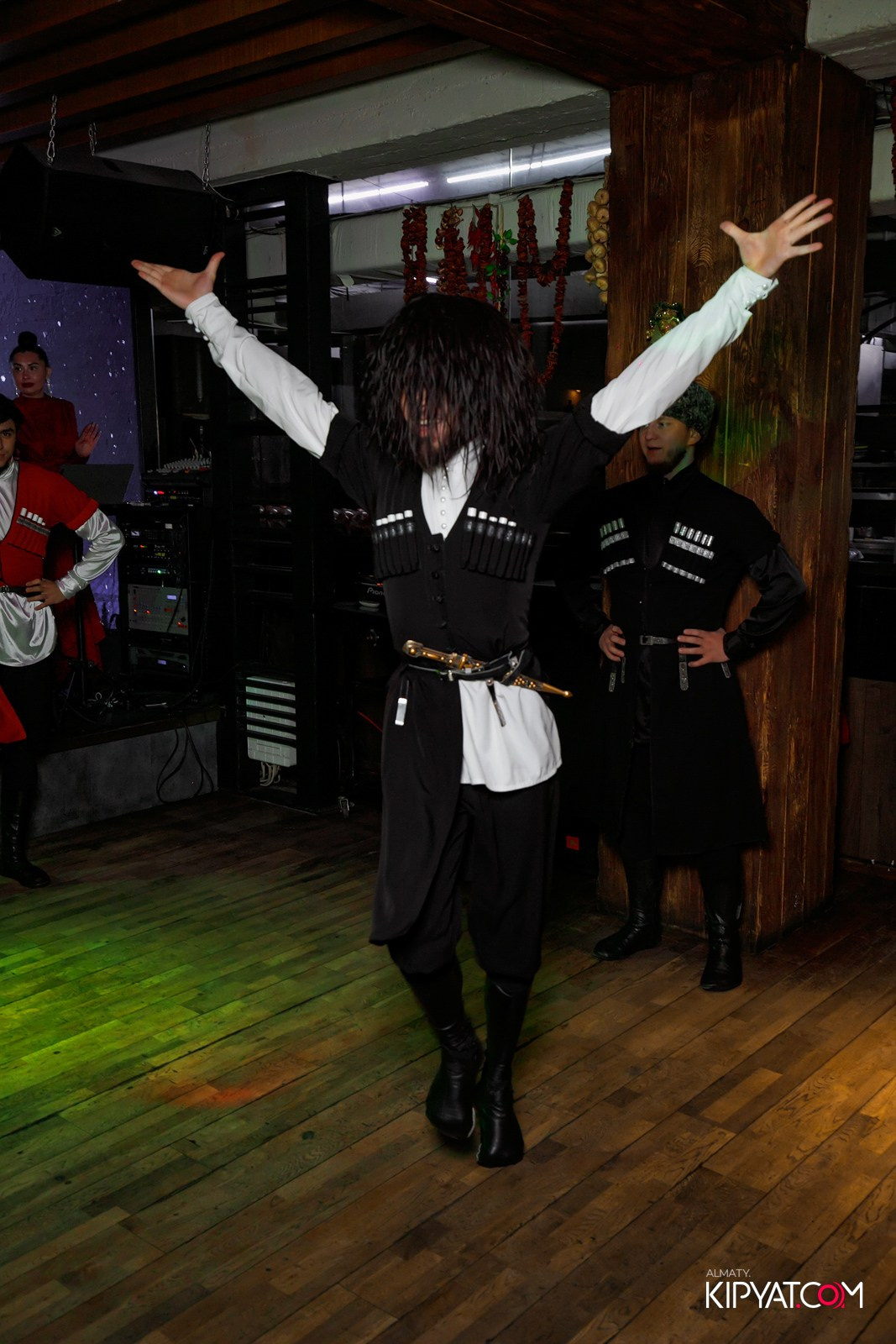 ВАХТАНГУРИ. КИПЯТКОМ АЛМАТЫ!