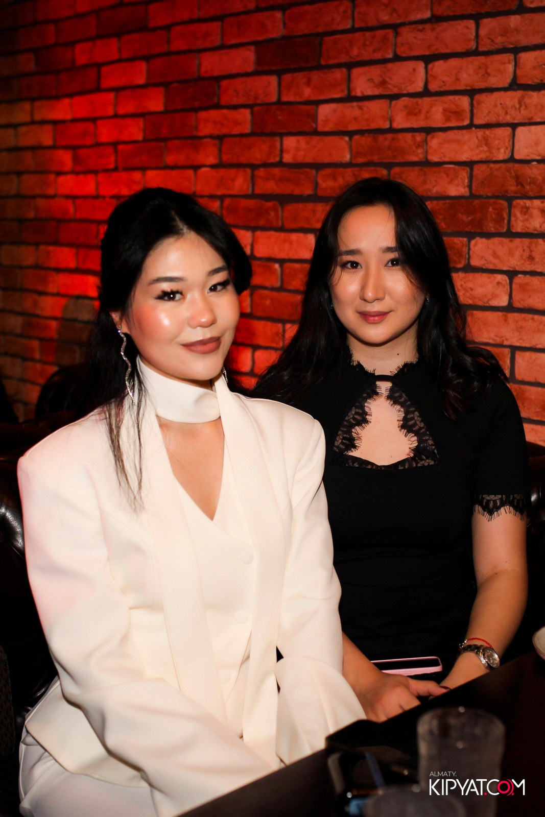 НОВЫЙ ГОД В LUGO BAR. КИПЯТКОМ АЛМАТЫ! Фотосъемка мероприятий в Алматы