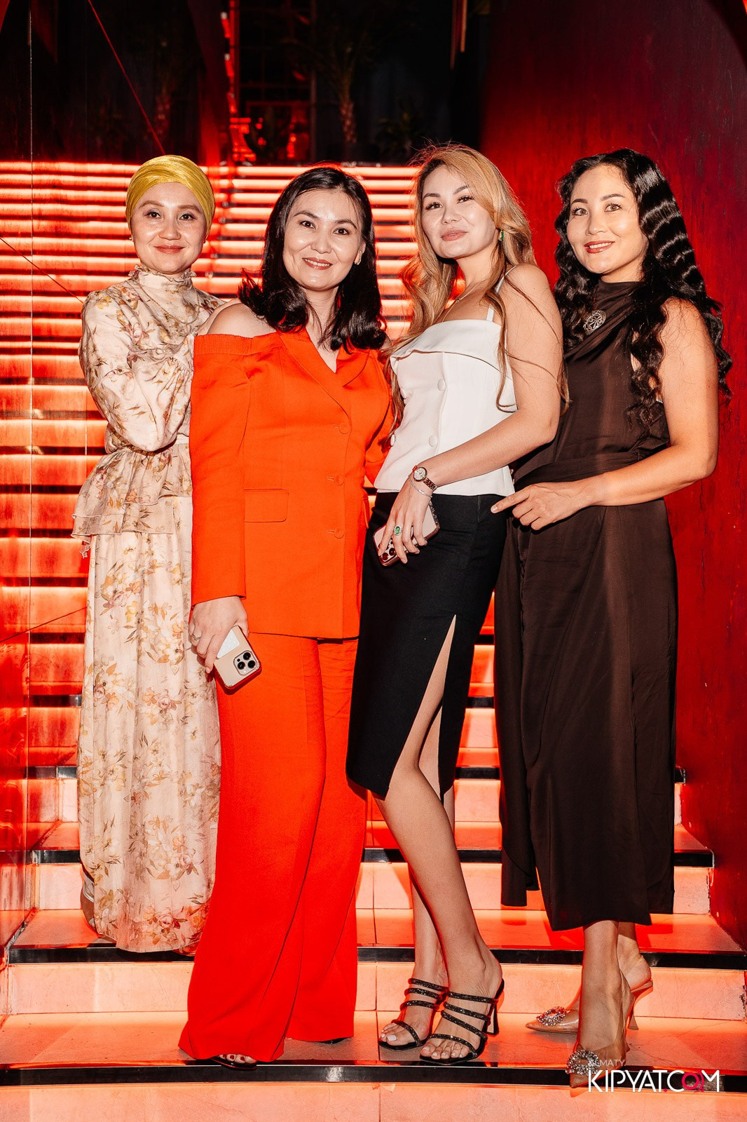 QUEEN. КИПЯТКОМ АЛМАТЫ!