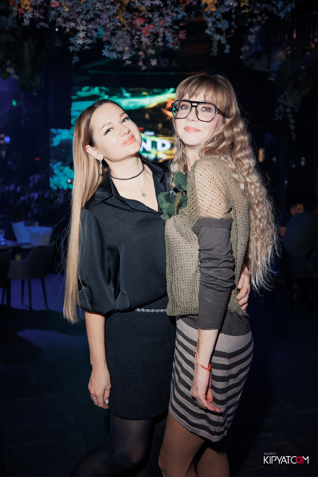 FRIENDS BAR & TERRACE. КИПЯТКОМ АЛМАТЫ!