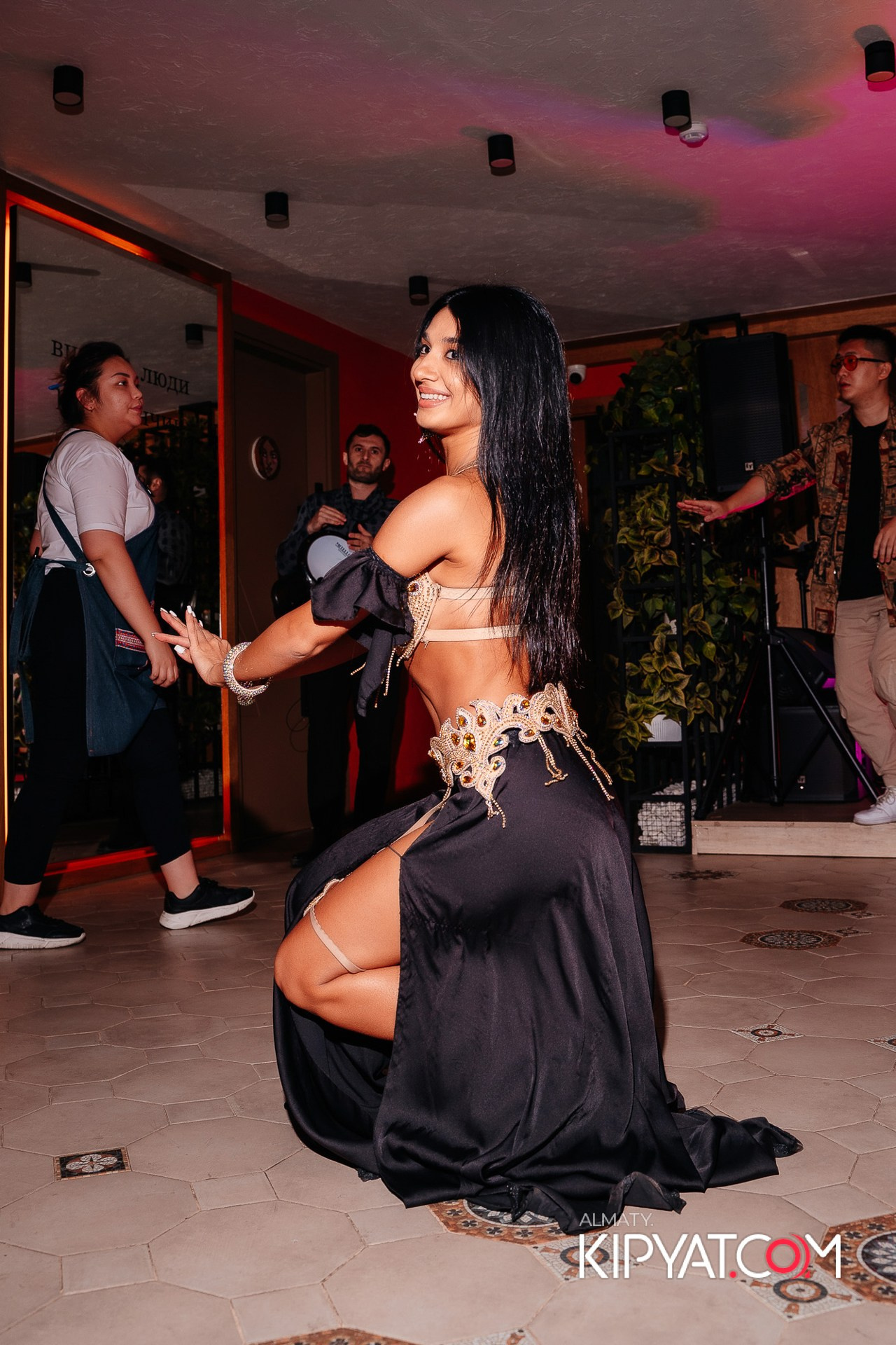 Modi Restoranchik. КИПЯТКОМ АЛМАТЫ!