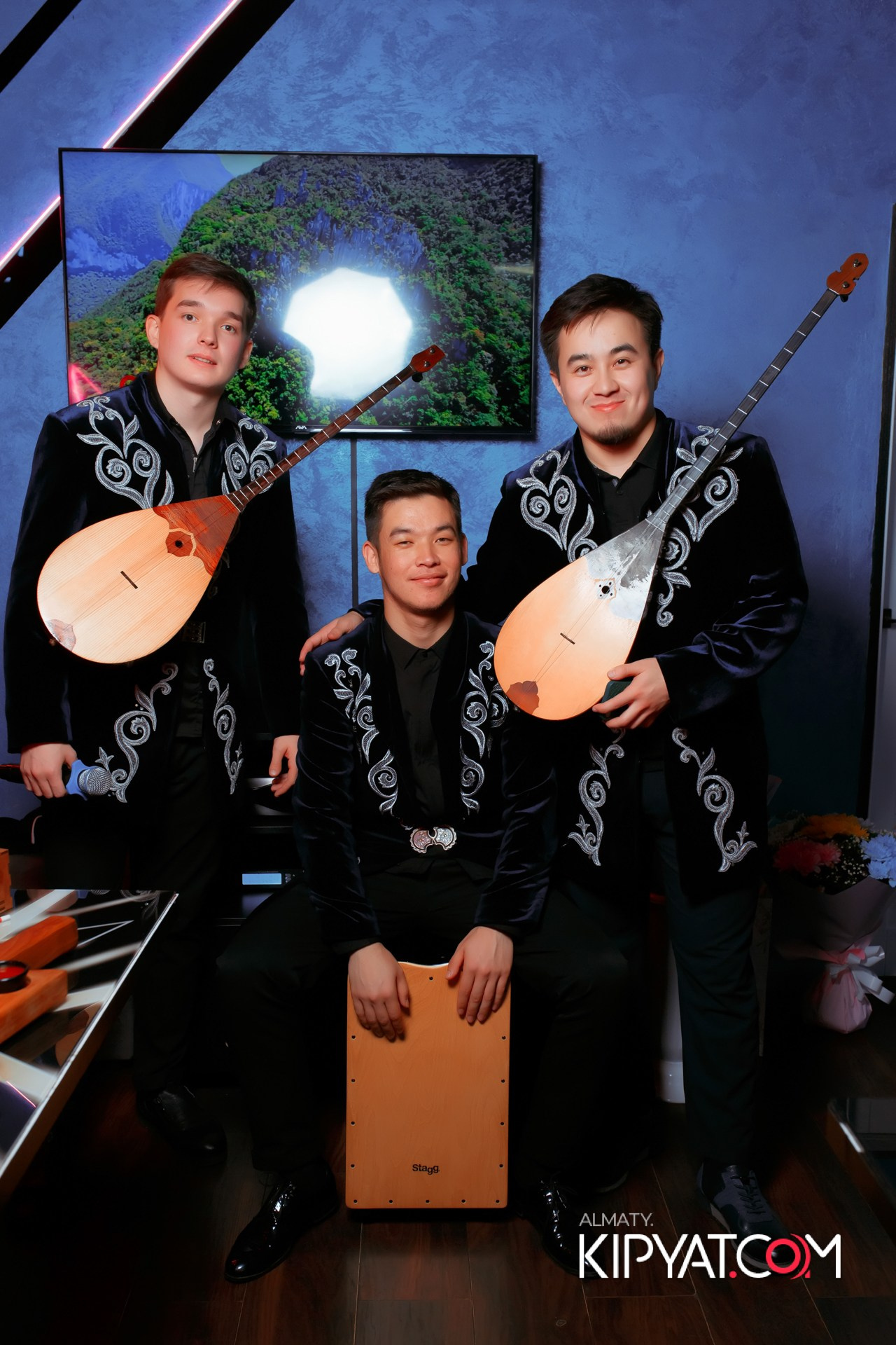 УХО И МЕДВЕДЬ НА САИНА. КИПЯТКОМ АЛМАТЫ!