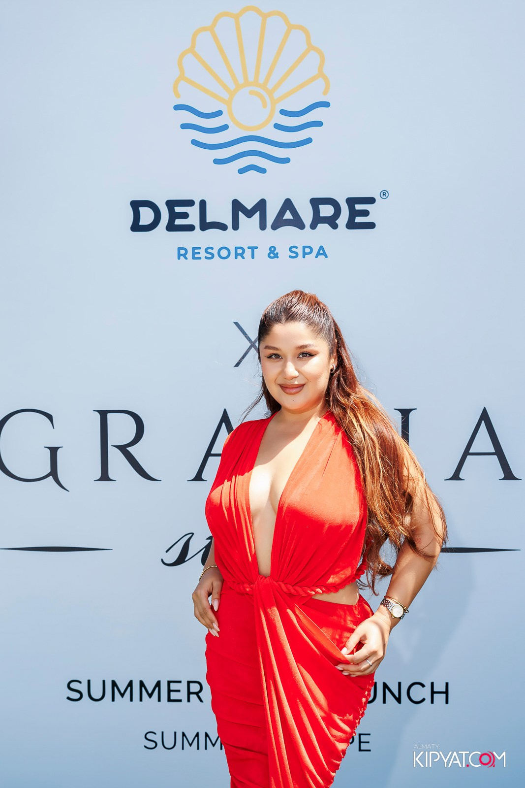 ЗАКРЫТАЯ ВЕЧЕРИНКА В ЧЕСТЬ ОТКРЫТИЯ СЕЗОНА SUMMER POOL BRUNCH. КИПЯТКОМ АЛМАТЫ! Фотосъемка мероприятий в Алматы