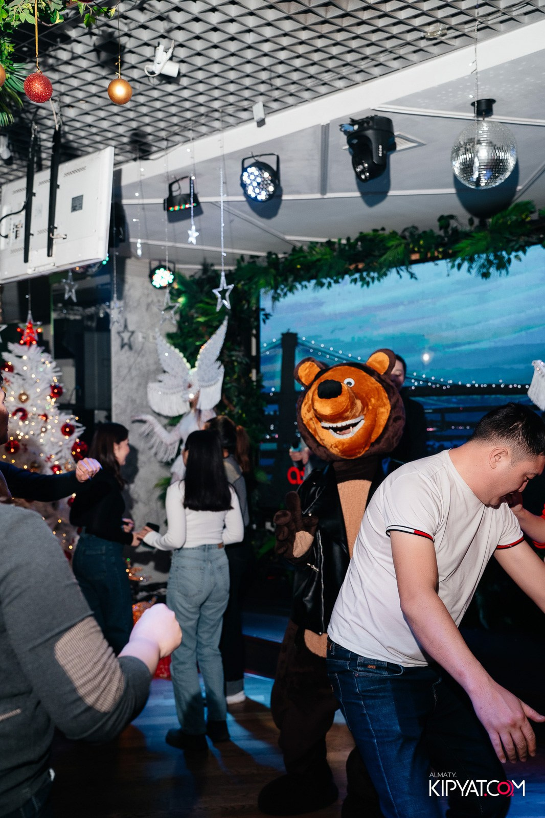 УХО И МЕДВЕДЬ НА КУРМАНГАЗЫ. КИПЯТКОМ АЛМАТЫ!