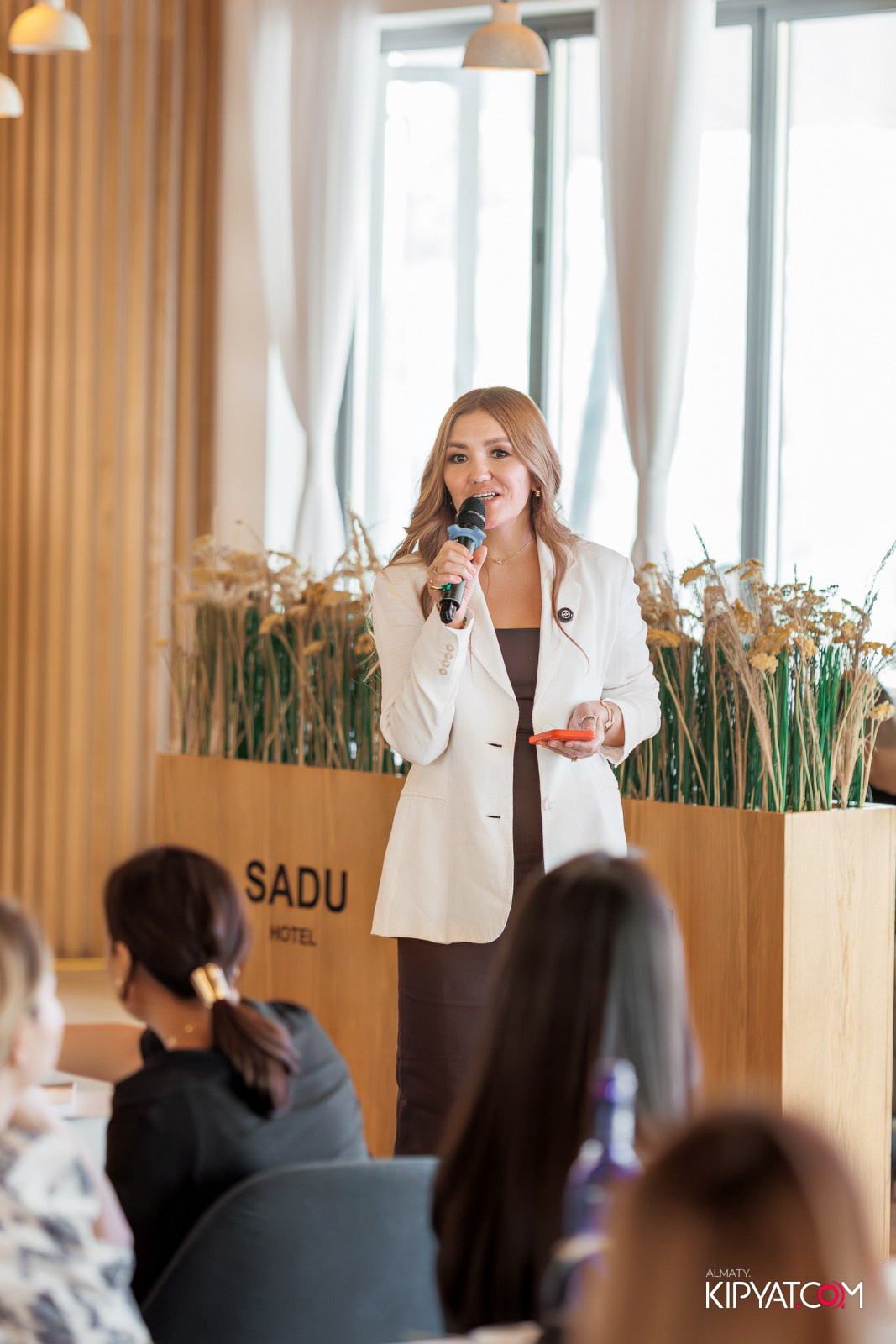 БРАНЧ «PRO ЖЕНСТВЕННОСТЬ». КИПЯТКОМ АЛМАТЫ!