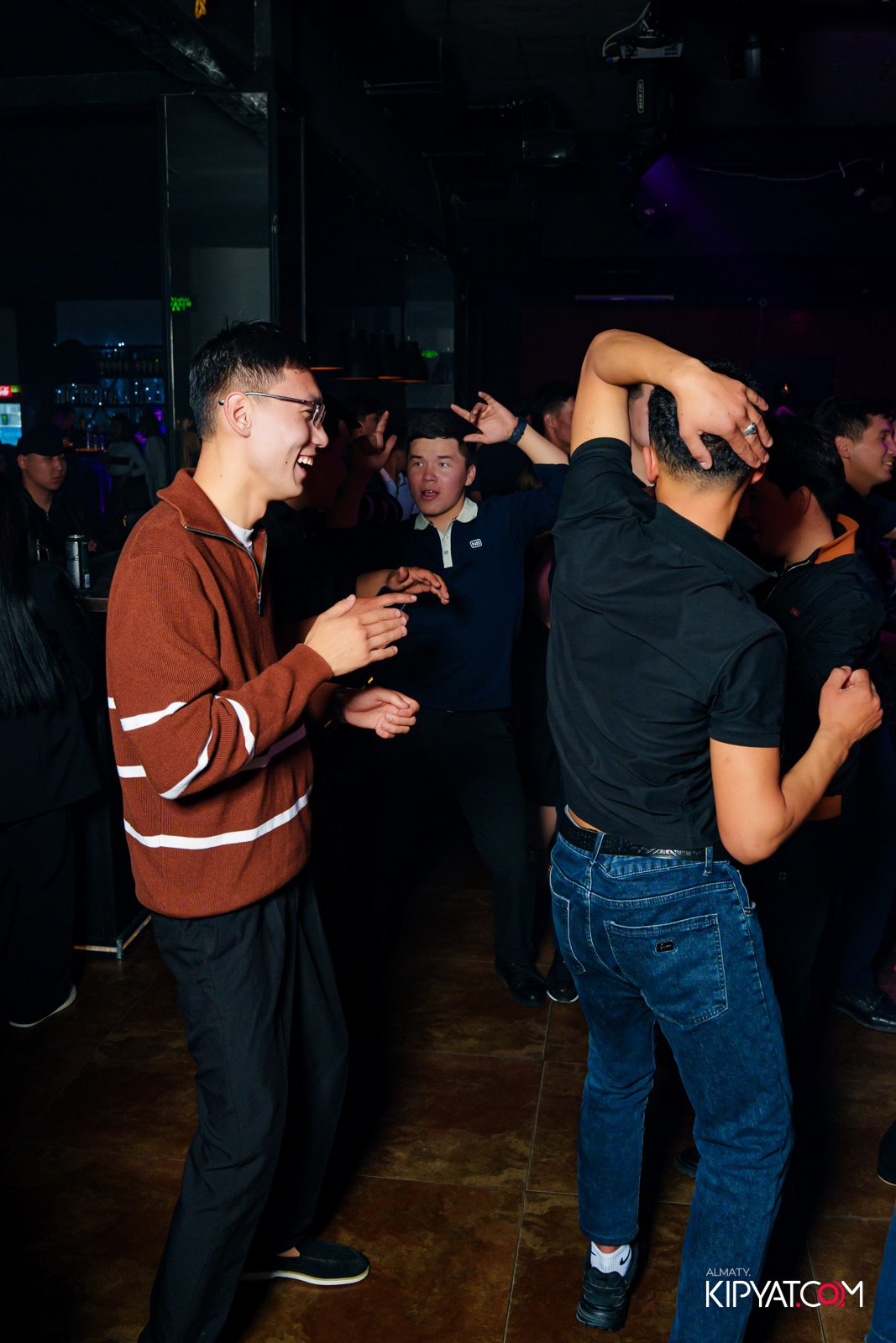 ARAGOSTA. КИПЯТКОМ АЛМАТЫ!