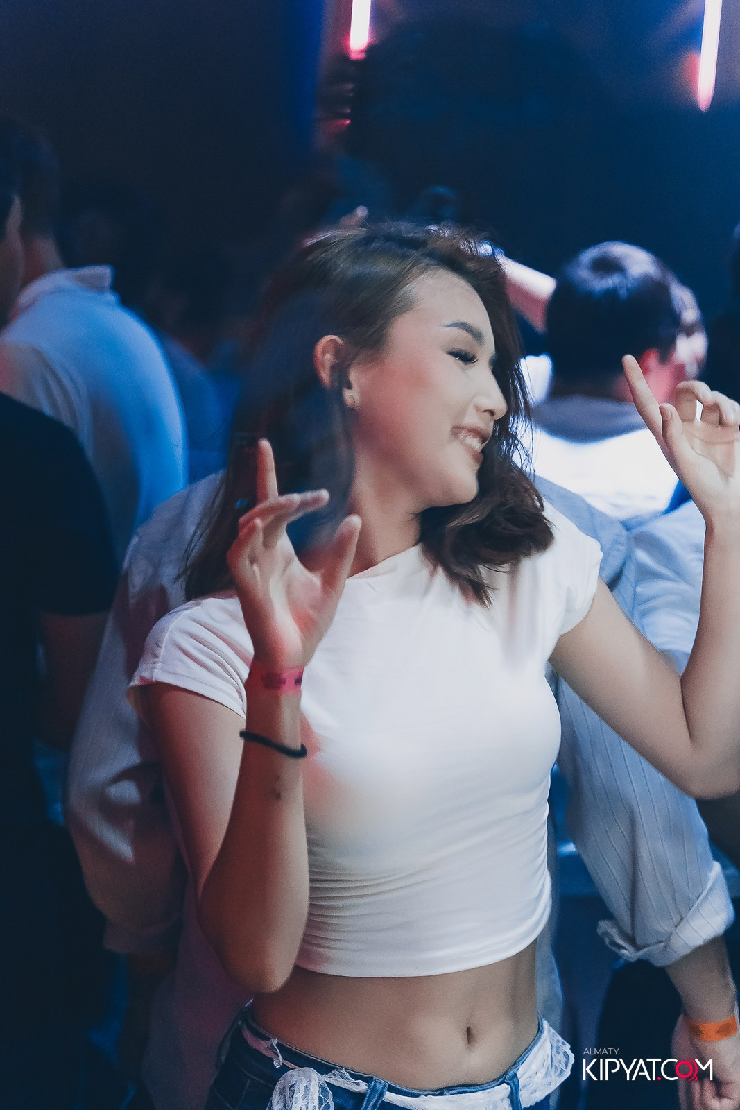 UYAT EMES BAR. КИПЯТКОМ АЛМАТЫ!