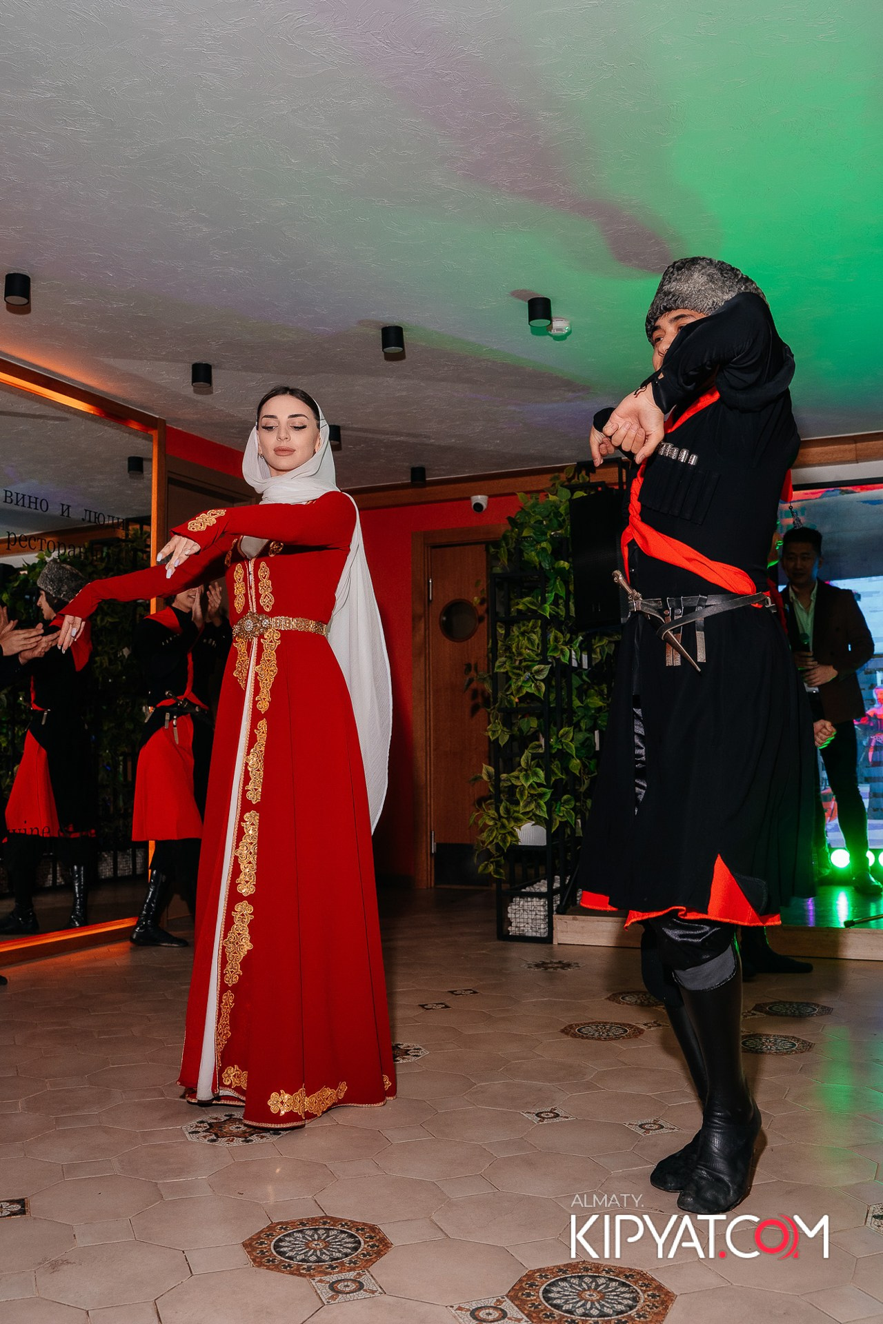 MODI RESTORANCHIK. КИПЯТКОМ АЛМАТЫ!