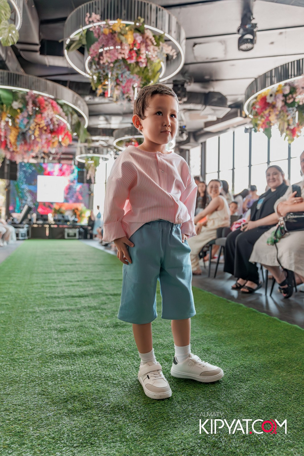 PROM KIDS FASHION SHOW. КИПЯТКОМ АЛМАТЫ!