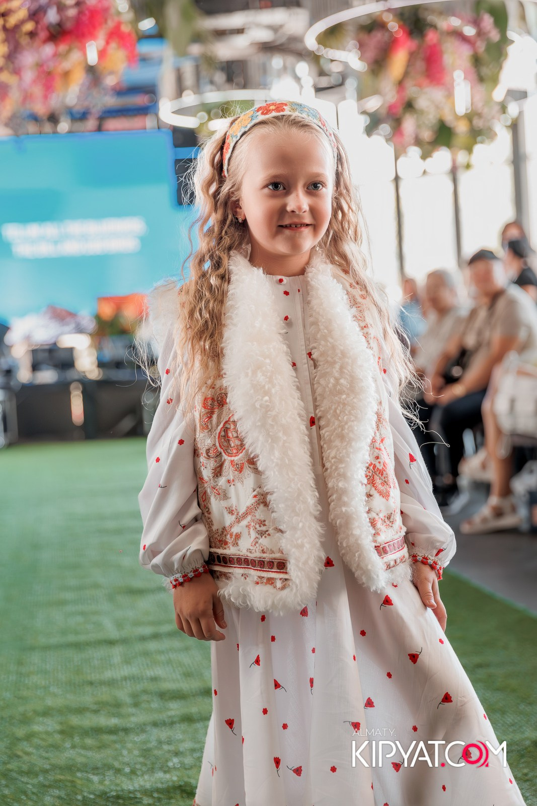 PROM KIDS FASHION SHOW. КИПЯТКОМ АЛМАТЫ!