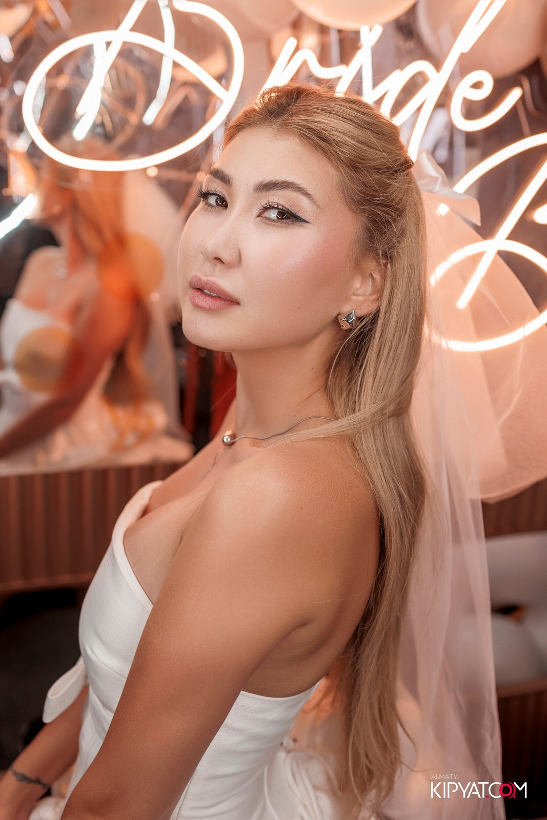 MOOD KARAOKE & TERRACE. КИПЯТКОМ АЛМАТЫ!