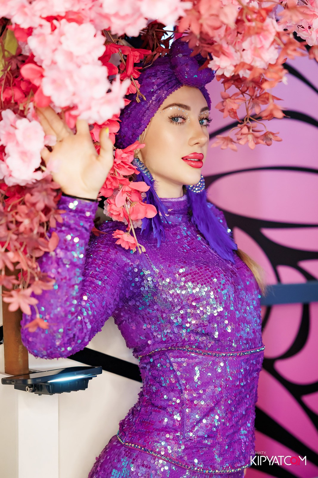 ЗАЯ, НА БИС. КИПЯТКОМ АЛМАТЫ!