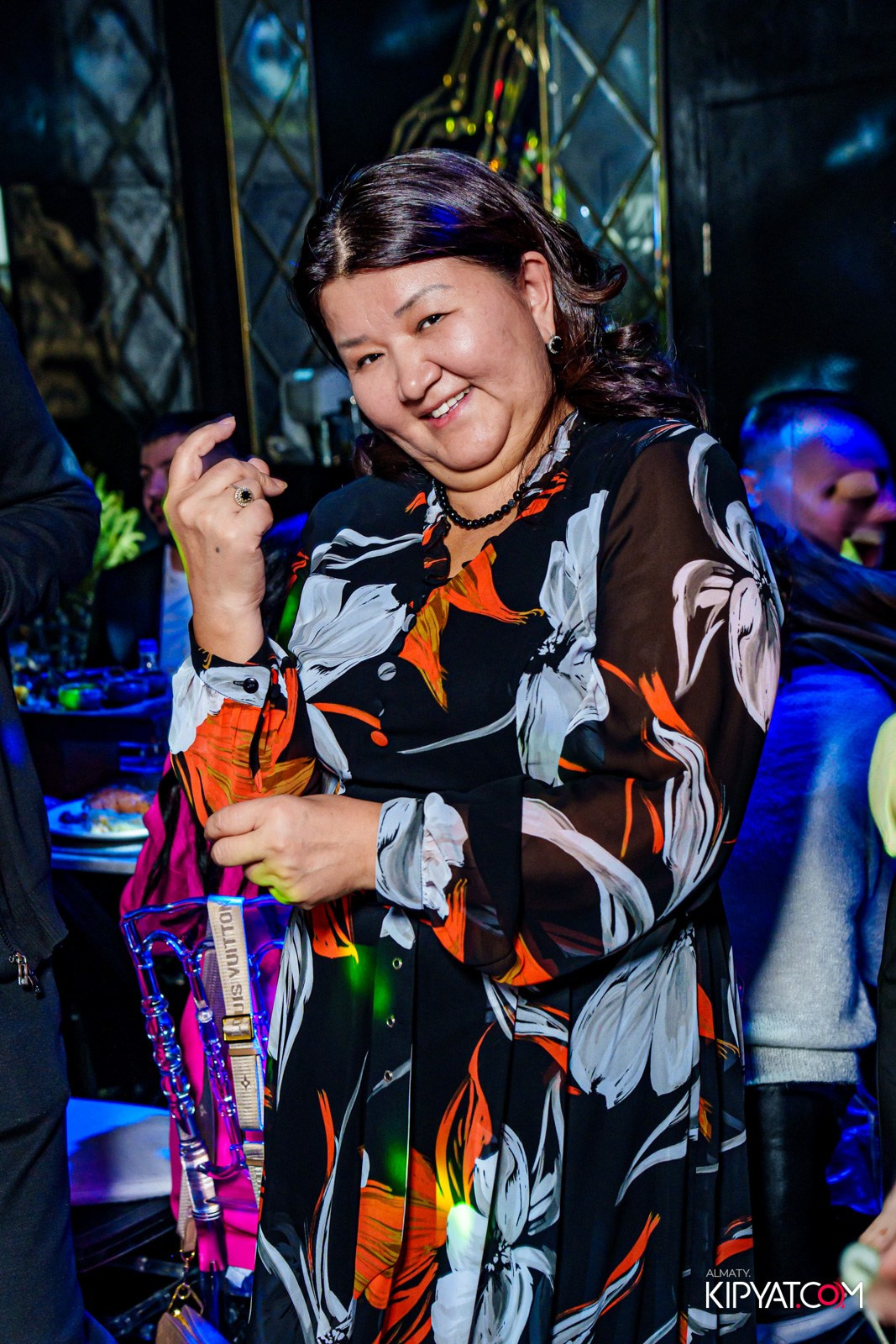 MOOD KARAOKE &TERRACE. КИПЯТКОМ АЛМАТЫ!