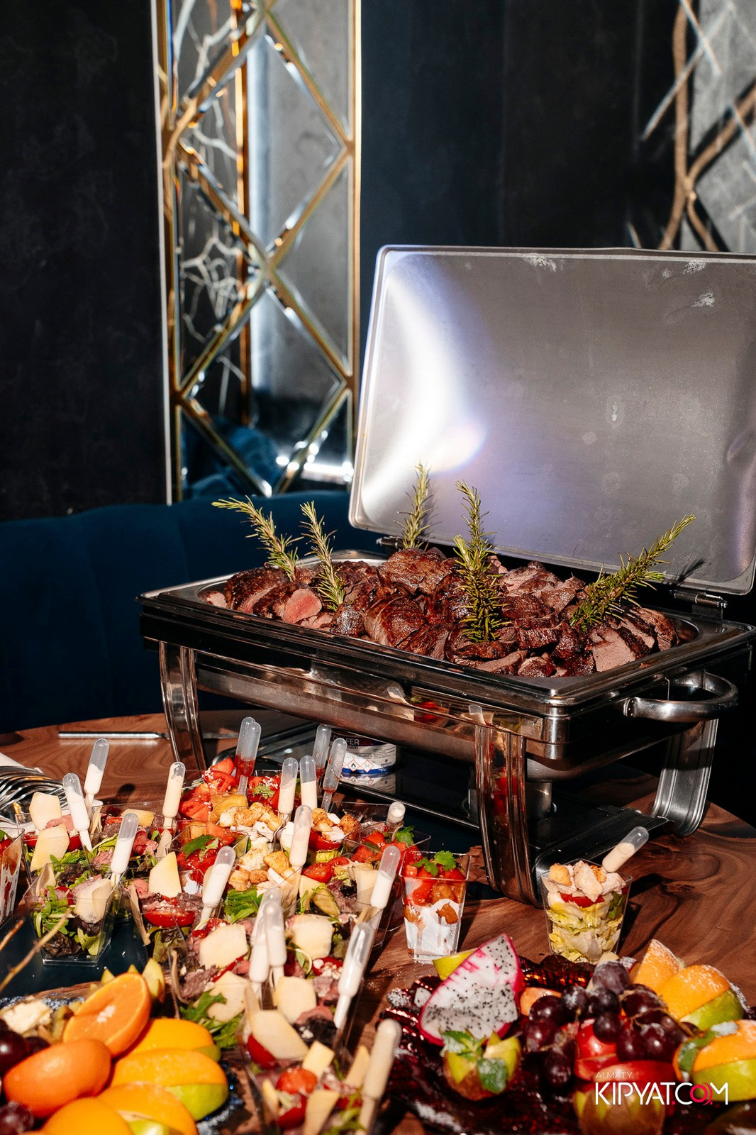 KARAOKE BATTLE В MOOD KARAOKE & TERRACE. КИПЯТКОМ АЛМАТЫ!