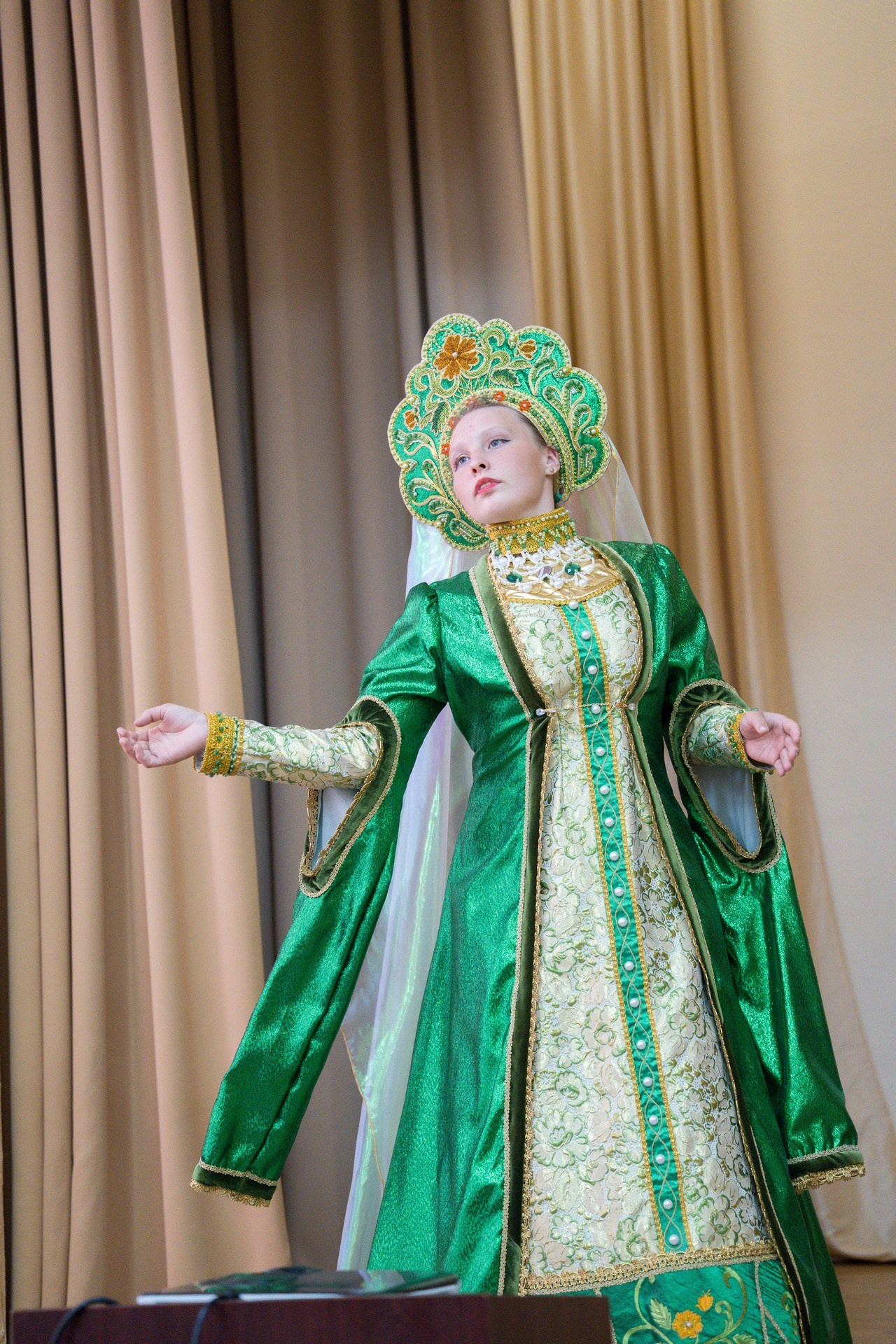 Царскосельский кутюрье. Репортажная съёмка в Санкт-Петербурге, Константин Петров