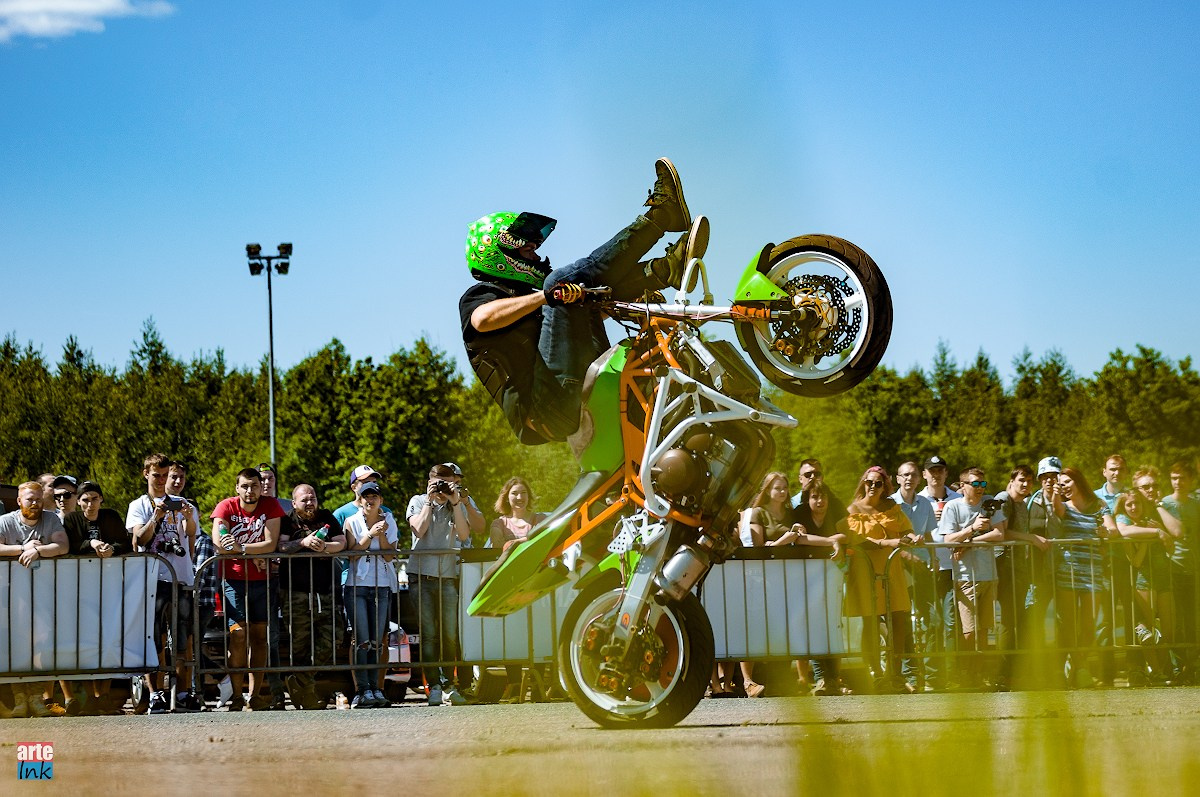 Выступление команды SMT на VW Fest. Фотограф на мероприятие, форум, конференцию, выставку в Москве Артём Соболев