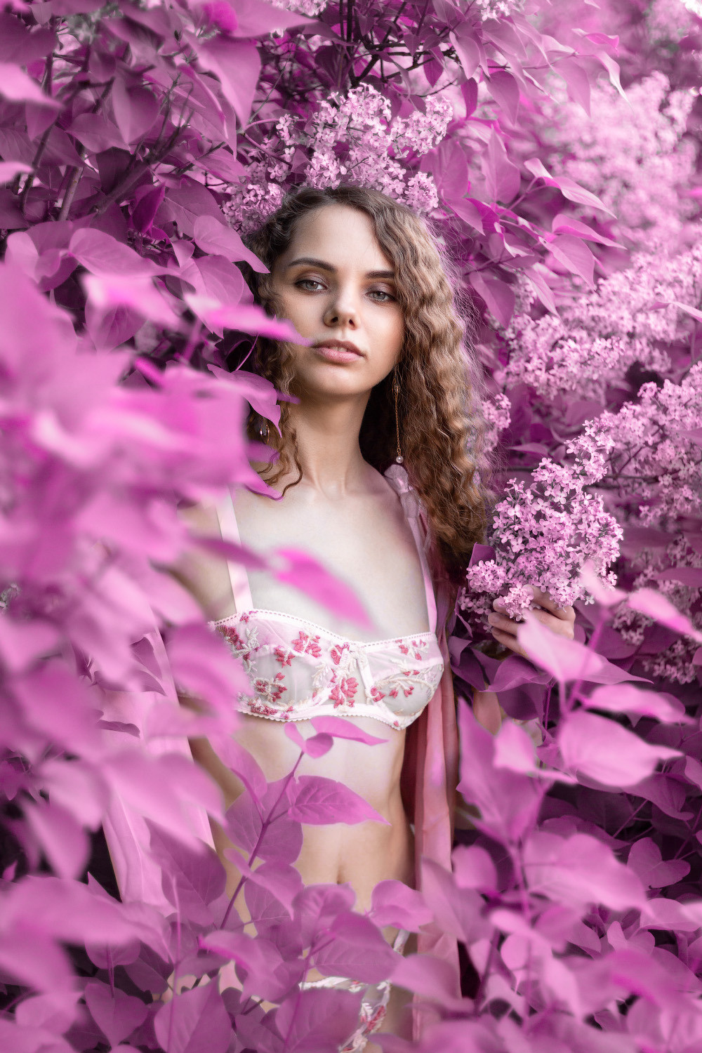 Эротическая фотосессия на природе