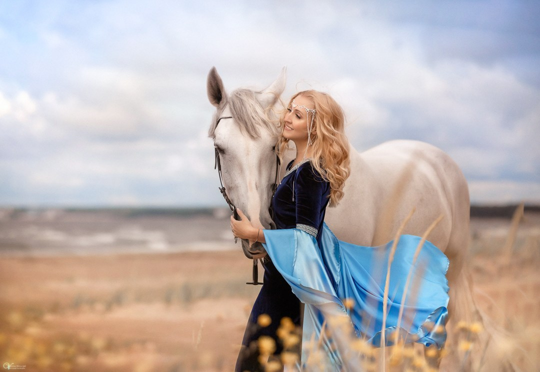 Фотосессии с лошадьми летом. Фотограф женский и мужской портрет Санкт-Петербург