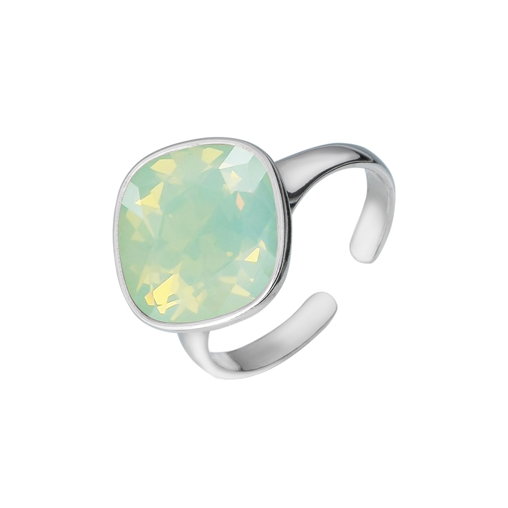 Фотограф ювелирных изделий и бижутерии. Предметный и фуд фотограф Санкт-Петербурга Сергей