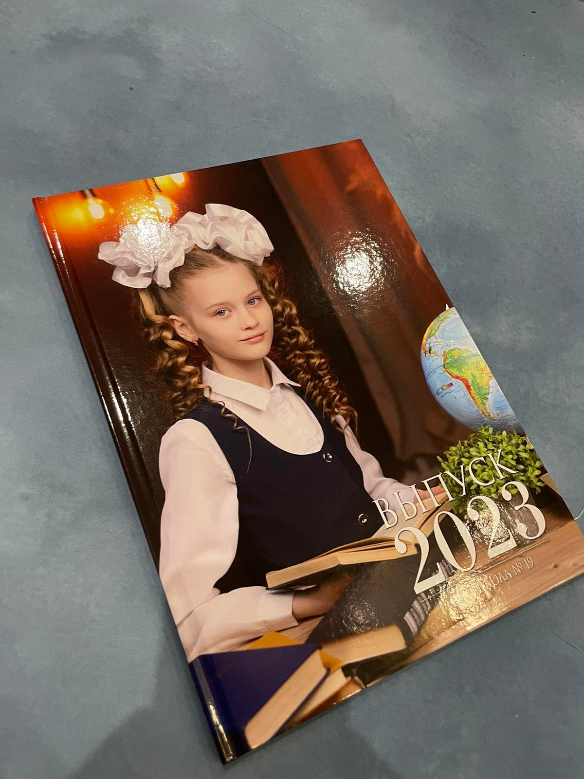 выпускной альбом улан-удэ школьный фотограф сидорова оксана школьное фото выпускные книги улан-удэ