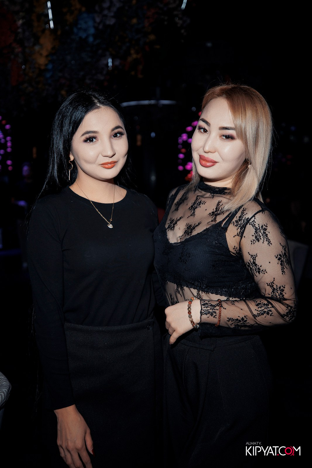 FRIENDS BAR & TERRACE. КИПЯТКОМ АЛМАТЫ! Фотосъемка мероприятий в Алматы