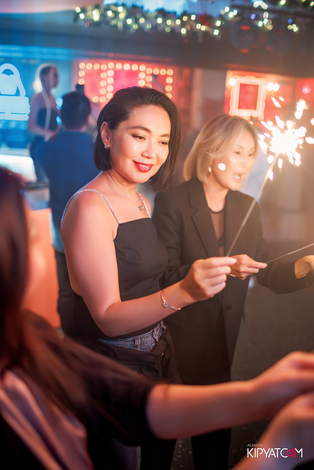 SANTA BARBARA. КИПЯТКОМ АЛМАТЫ!