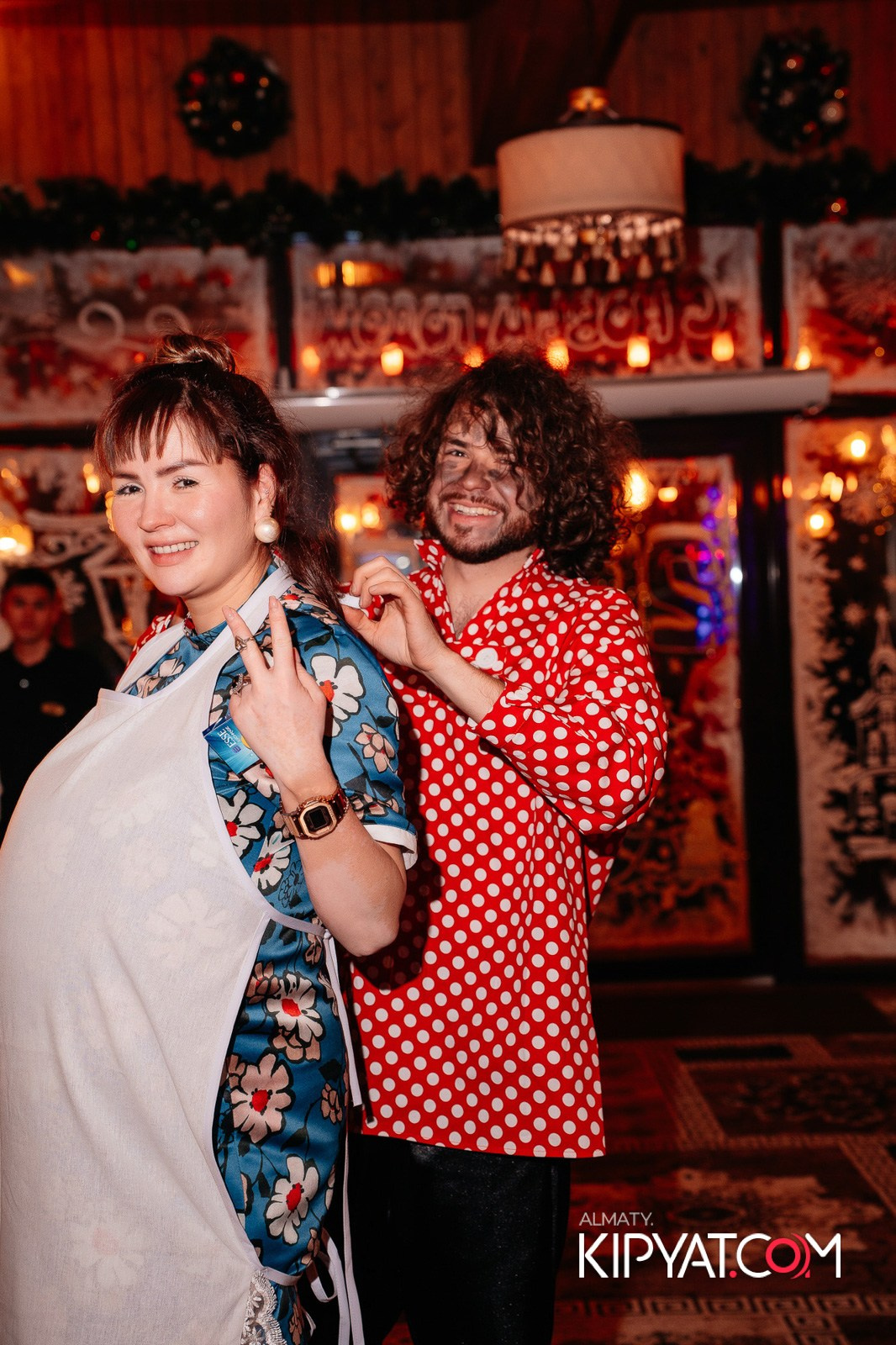 ГРУЗИНСКИЙ ДВОР НА КАБАНБАЙ БАТЫРА. КИПЯТКОМ АЛМАТЫ!