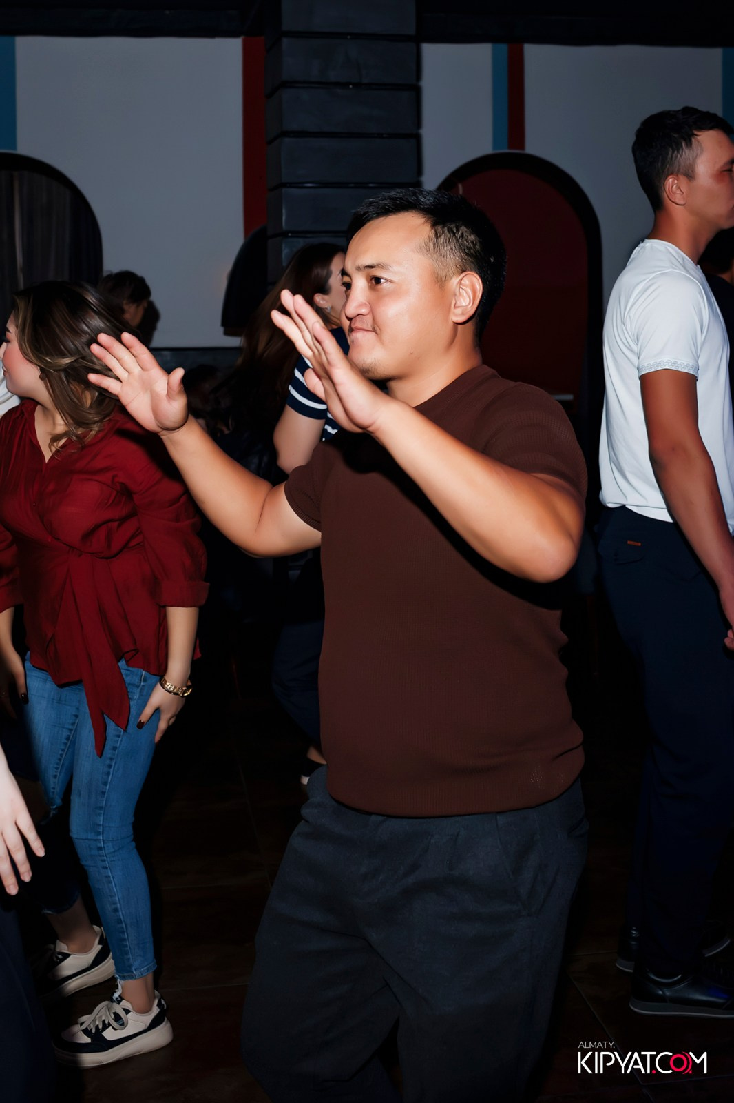 ARAGOSTA. КИПЯТКОМ АЛМАТЫ!