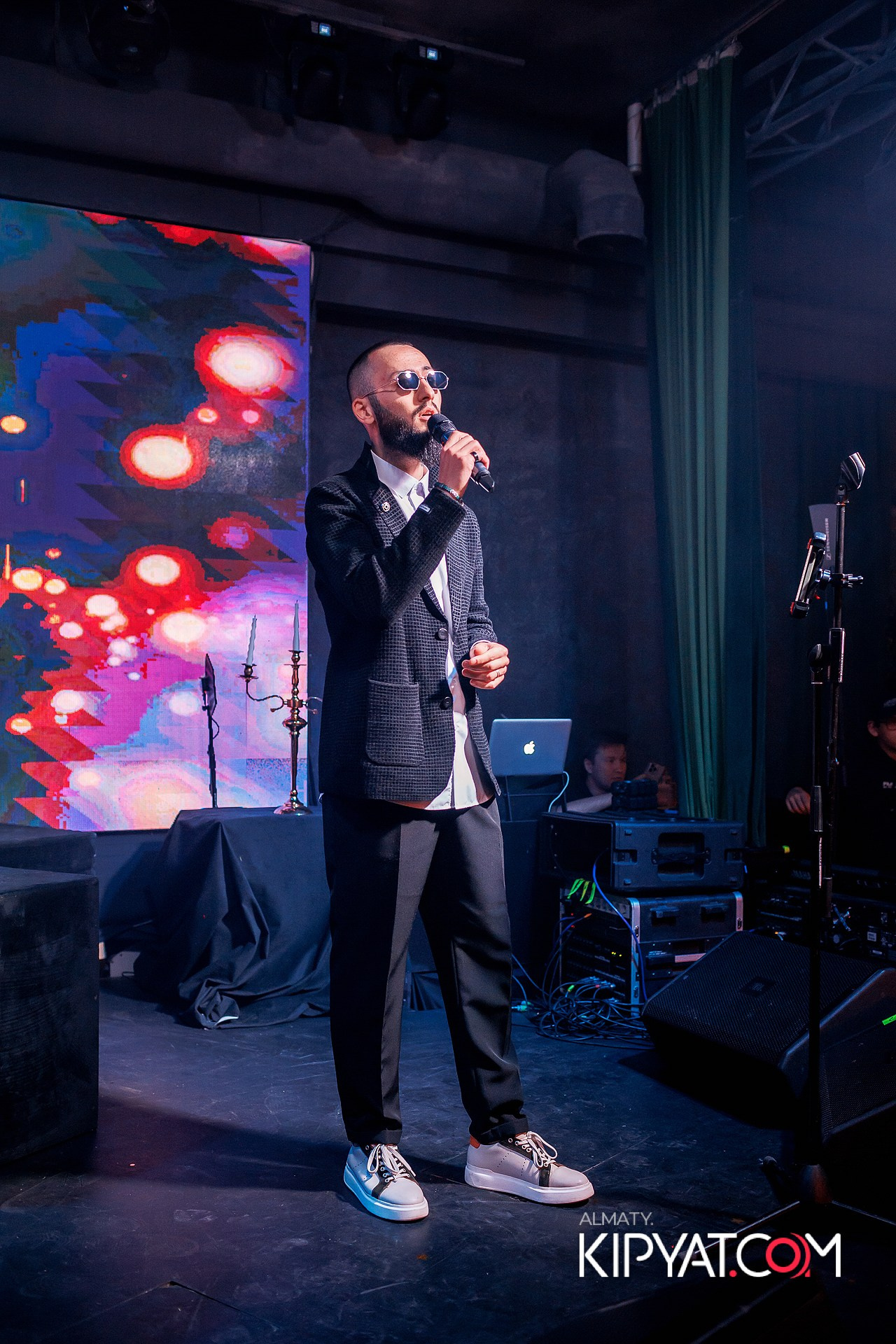 QUEST PISTOLS В РЕСТОРАНЕ NINO. КИПЯТКОМ АЛМАТЫ!