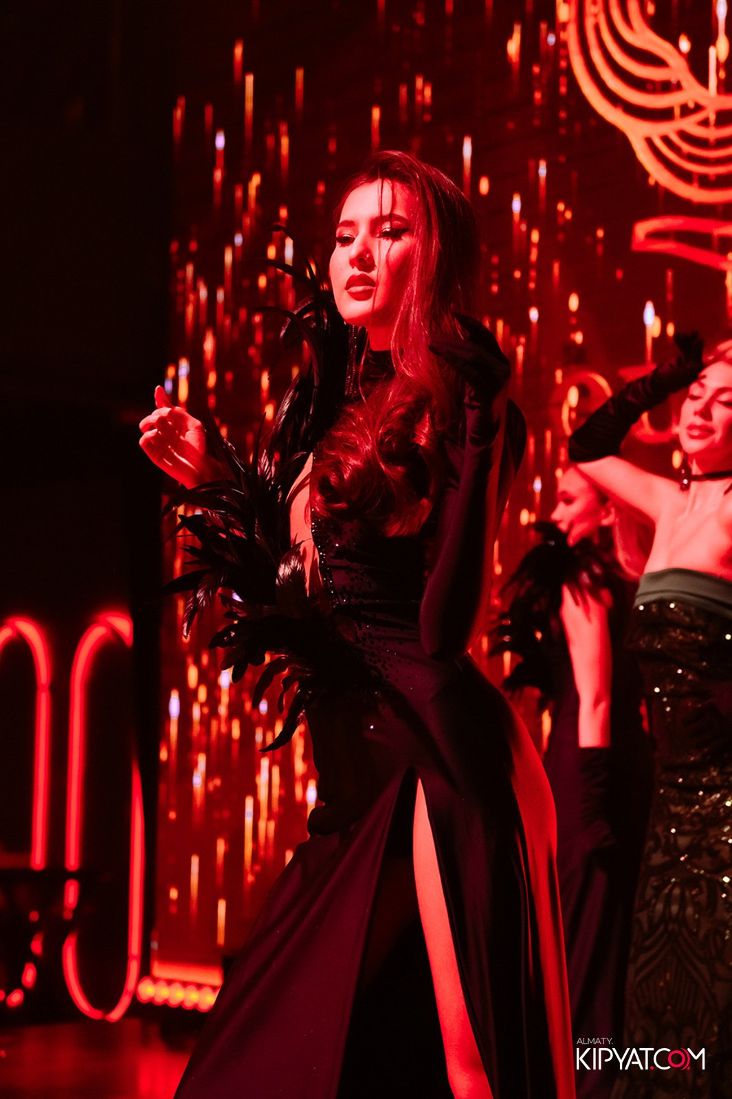 QUEEN. КИПЯТКОМ АЛМАТЫ!