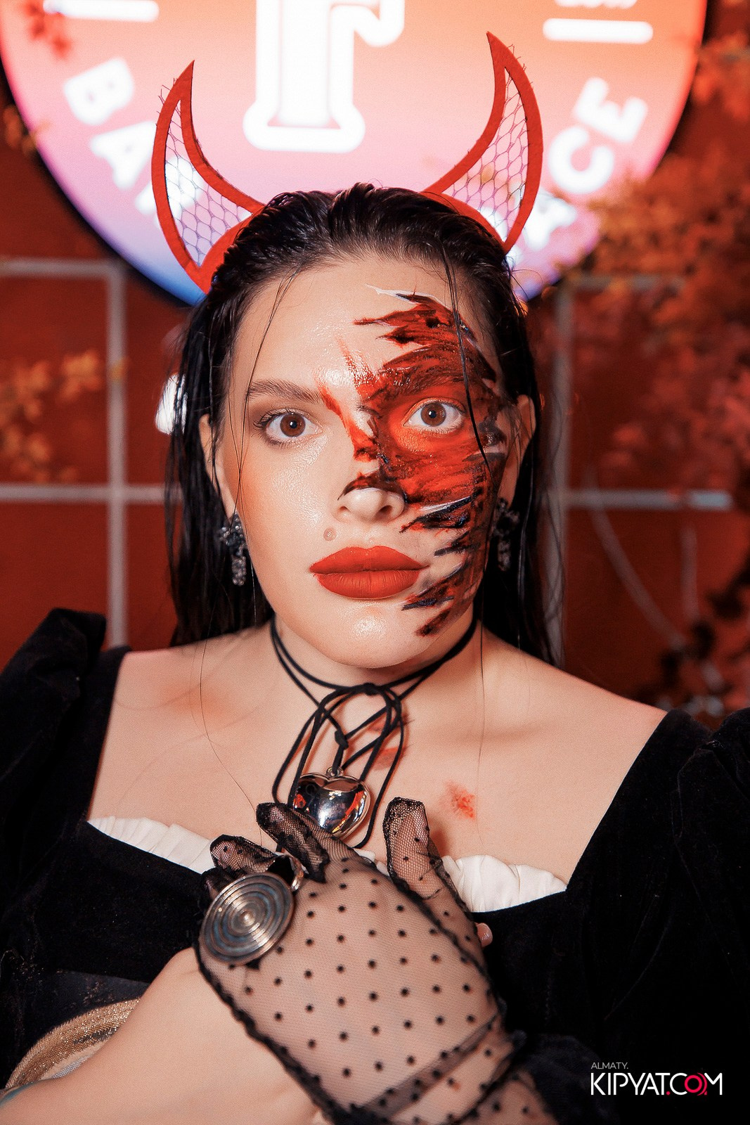 FRIENDS BSR & TERRACE. КИПЯТКОМ АЛМАТЫ!