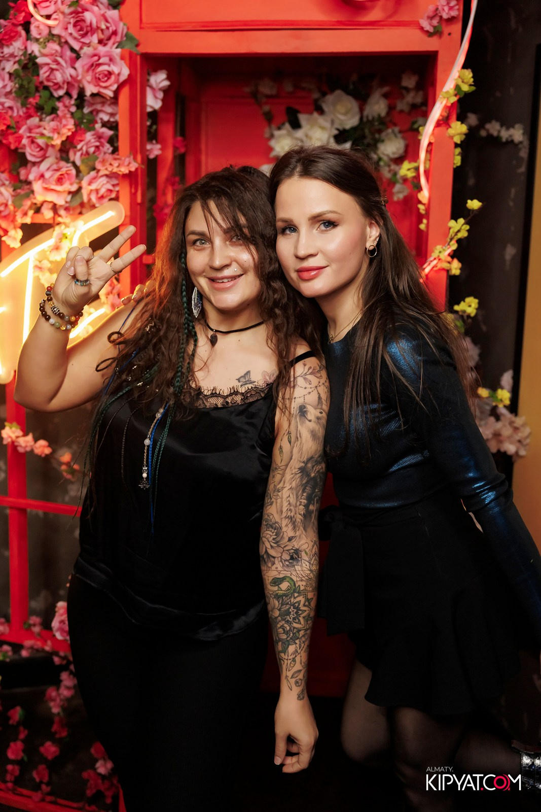 МУЗЫКАЛЬНОЕ ЛОТО В HIT RETRO. КИПЯТКОМ АЛМАТЫ! Фотосъемка мероприятий в Алматы