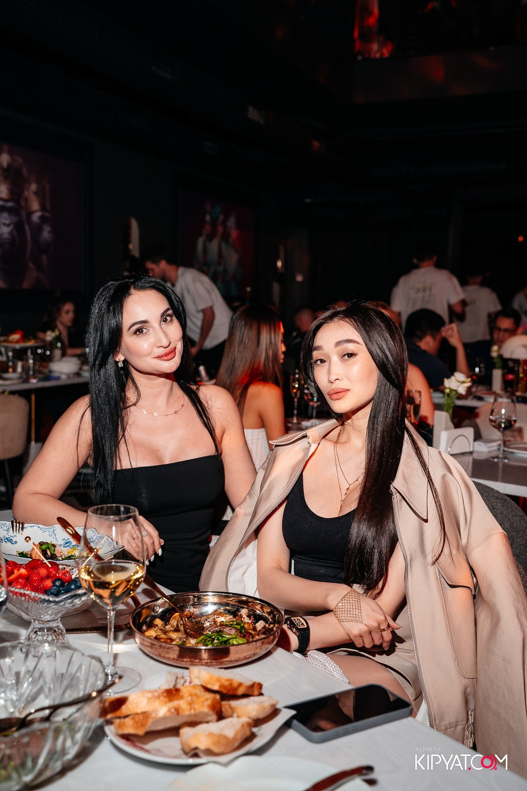 QUEEN. КИПЯТКОМ АЛМАТЫ!