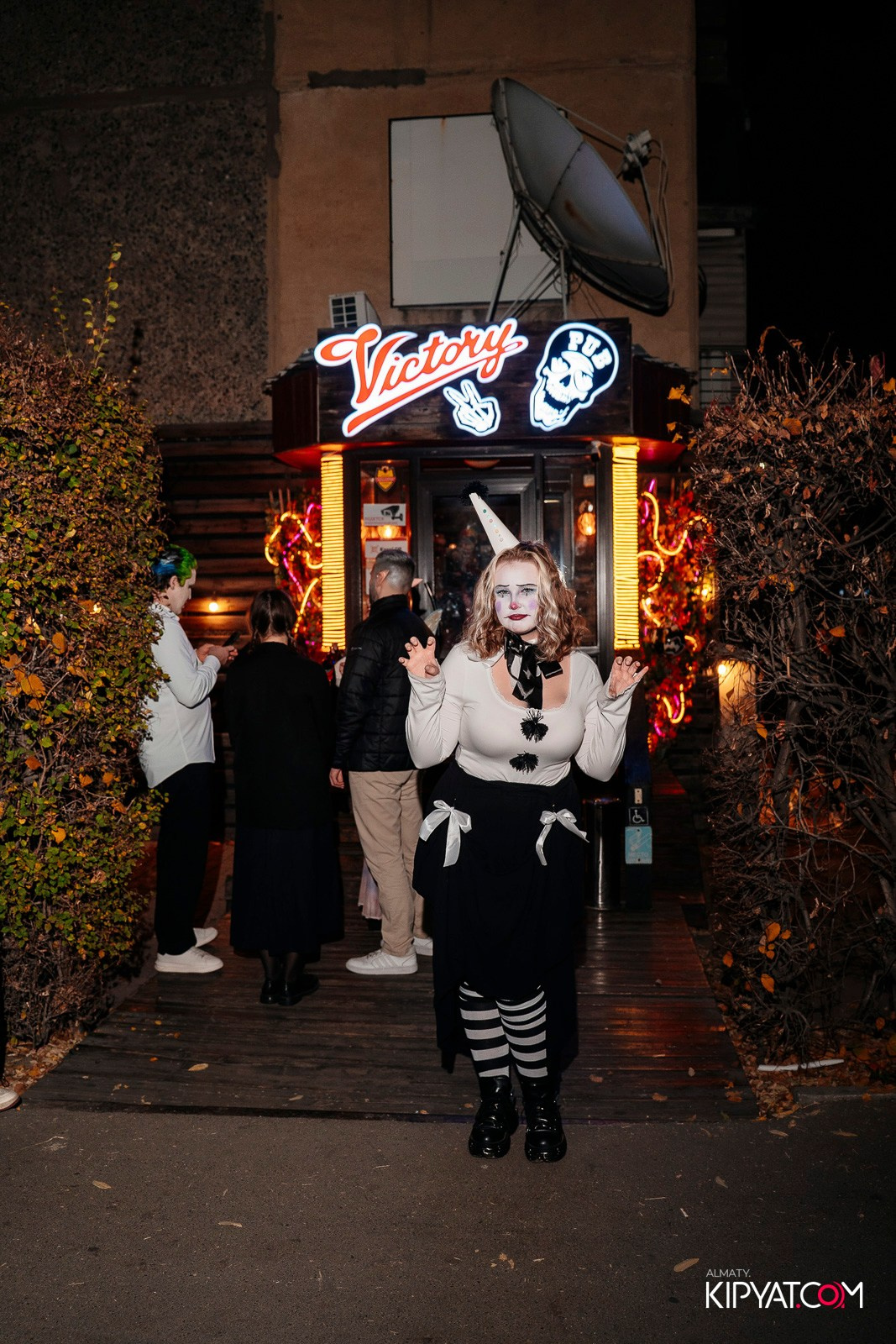 VICTORY PUB. КИПЯТКОМ АЛМАТЫ!