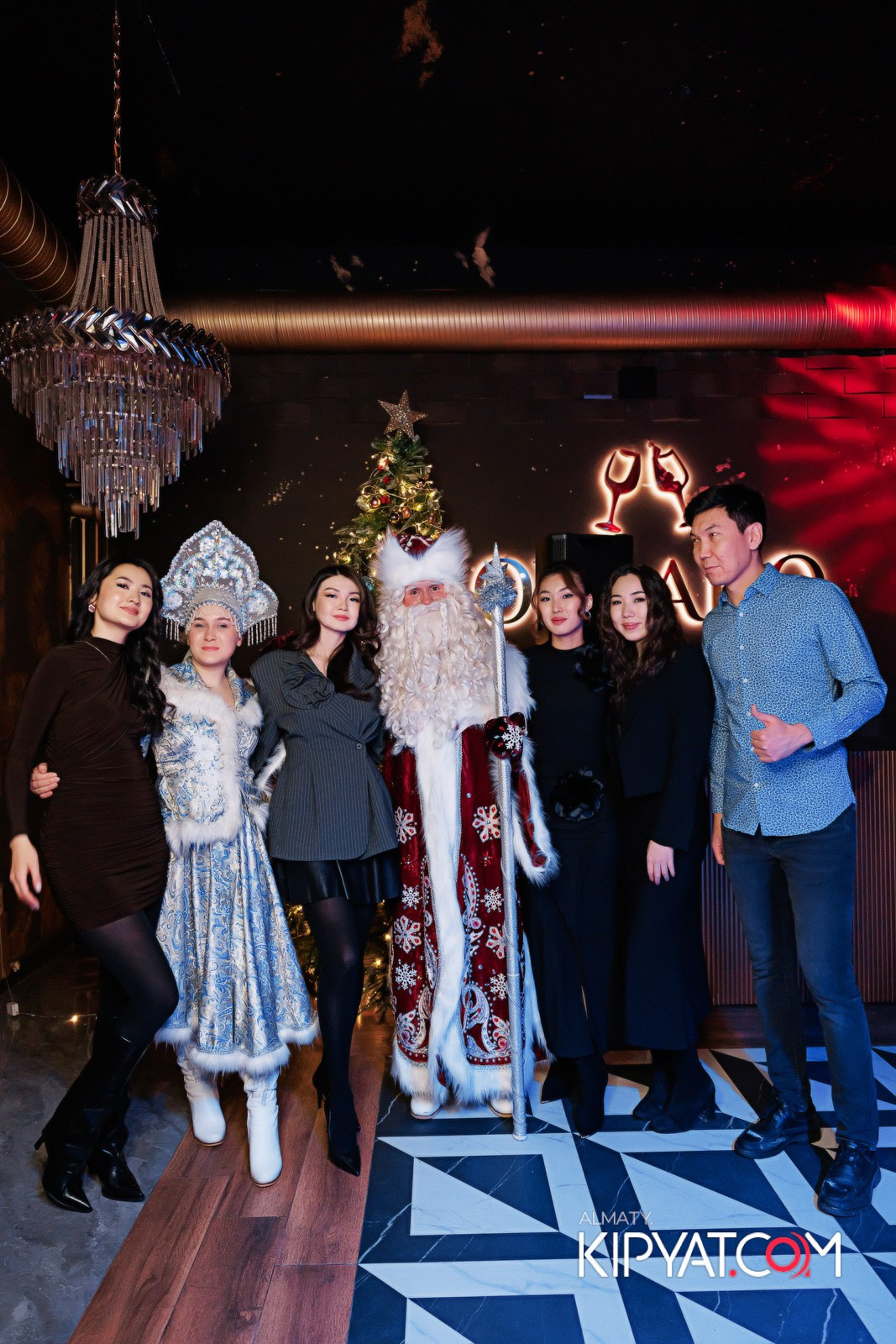 OBLAKO LOUNGE BAR. КИПЯТКОМ АЛМАТЫ!