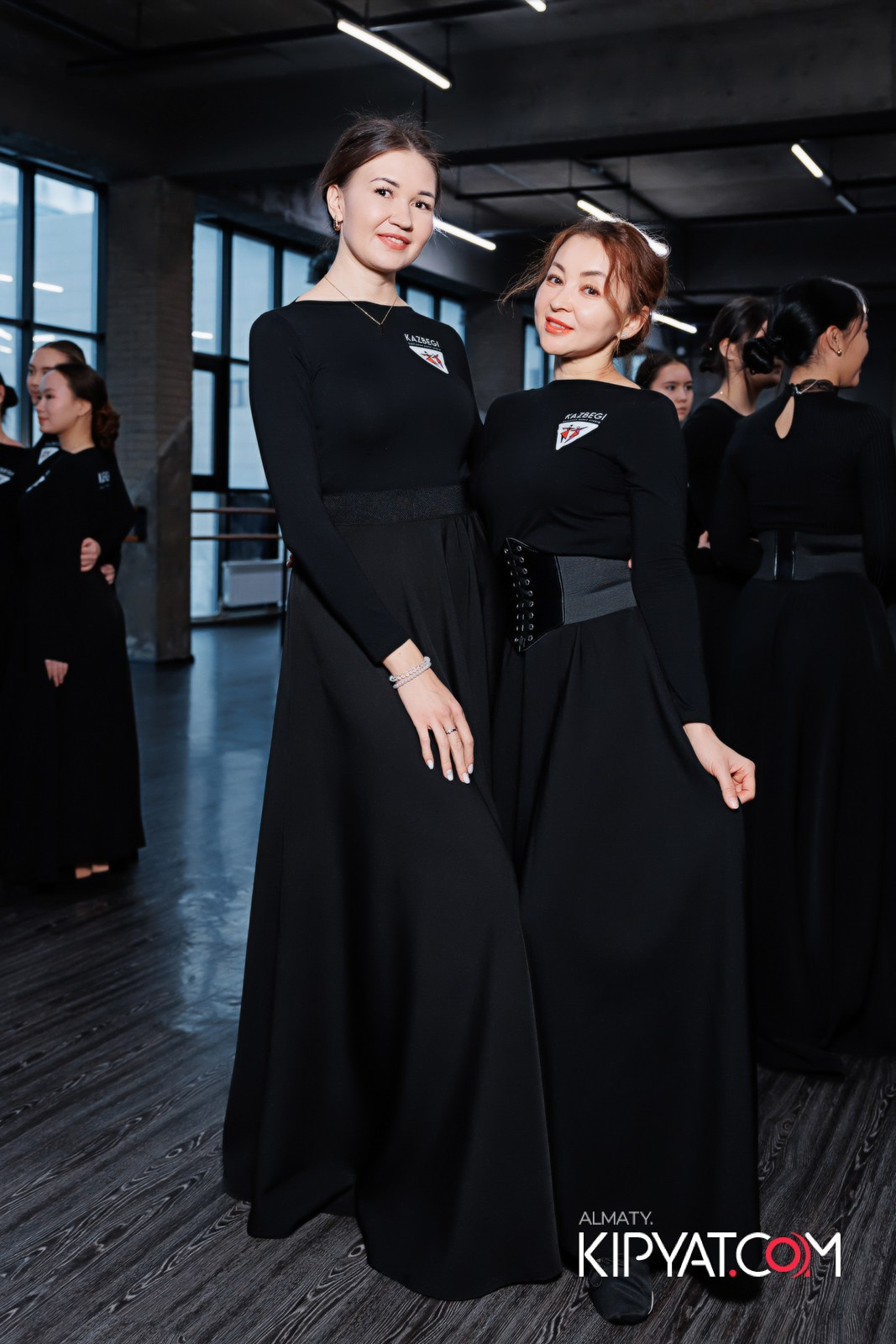 BLOCKBUSTER ТАНЦЕВАЛЬНАЯ АКАДЕМИЯ. КИПЯТКОМ АЛМАТЫ!