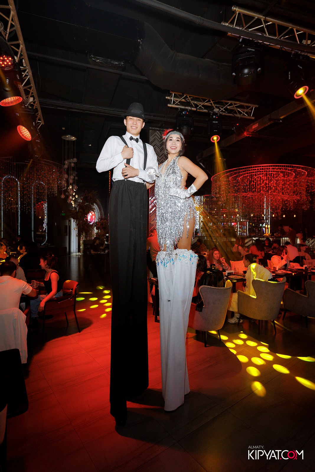 FRIENDS BAR & TERRACE. КИПЯТКОМ АЛМАТЫ! Фотосъемка мероприятий в Алматы