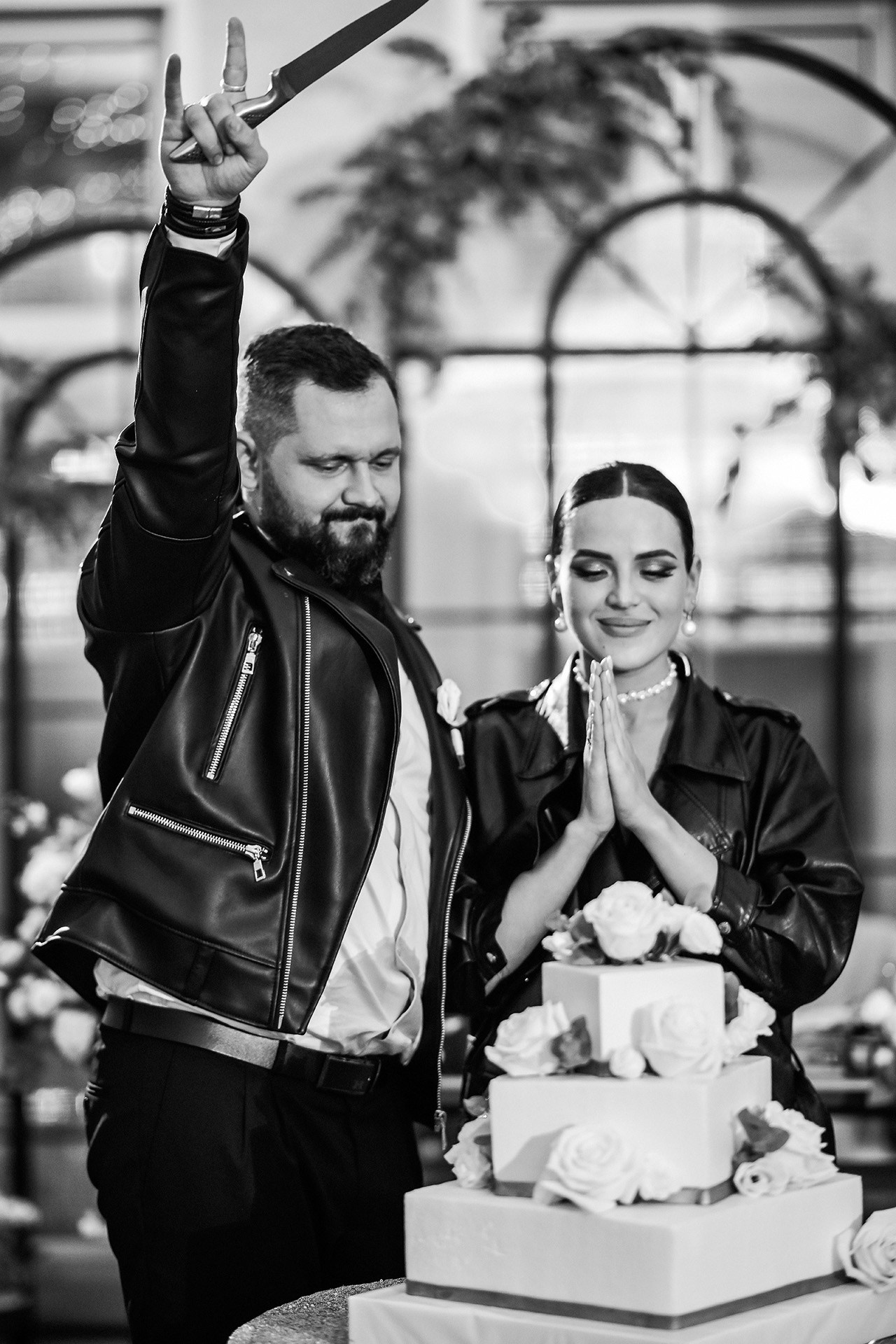 🔥 Саша и Катя — драйвовая свадебная вечеринка Красноярска в Шато white. 📸 Свадебный и семейный фотограф в Красноярске Тихомиров Евгений | 17 лет опыта | 800+ свадеб