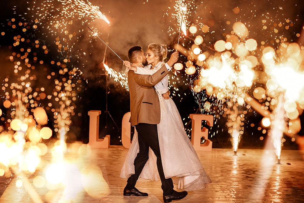 Фотограф Фларт. Подрядчики и друзья сети свадебных площадок House for wedding